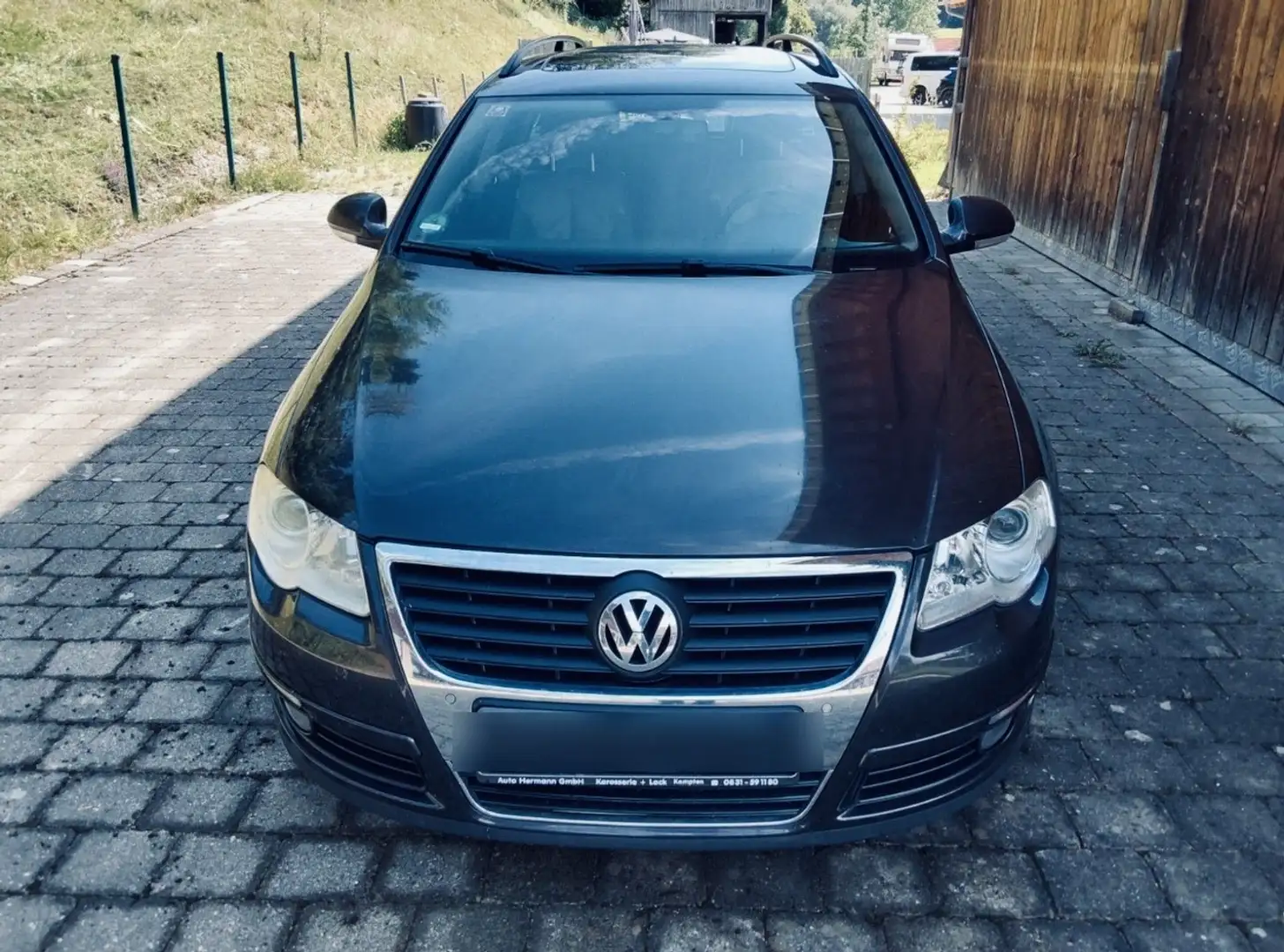 Volkswagen Passat 2.0 TDI Automatik VOLLAUSSTATTUNG Standheizung - 1