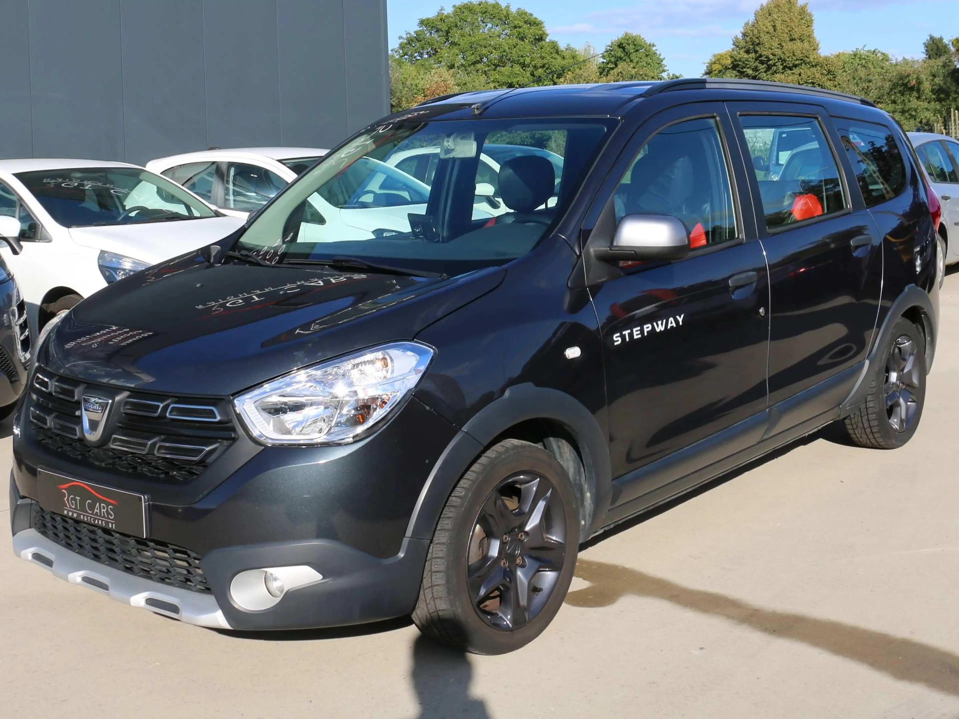 Dacia Lodgy Stepway 1.2 TCe Explorer 7pl. + 1 JAAR GARA?NTIE TRAXIO