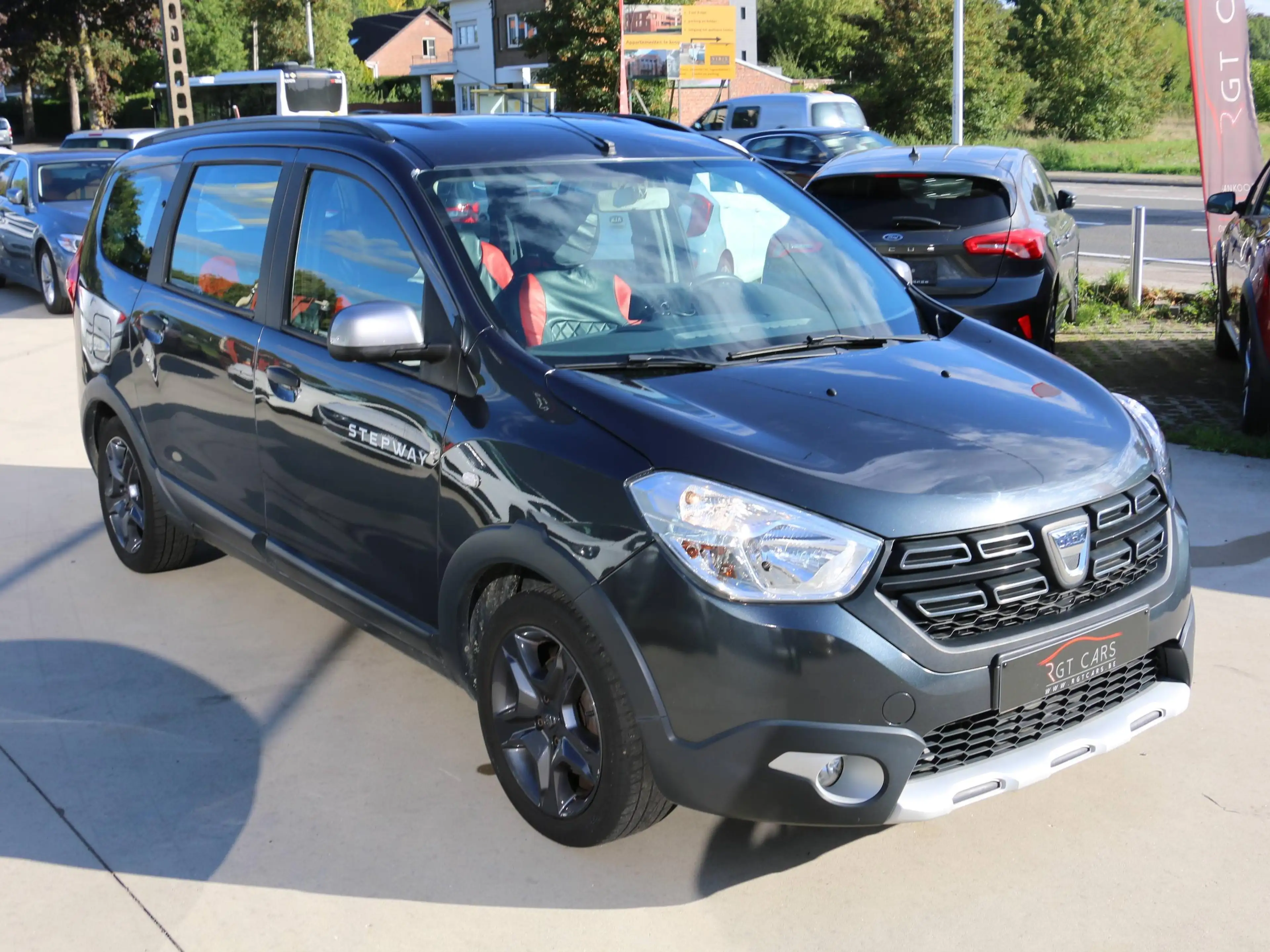 Dacia Lodgy Stepway 1.2 TCe Explorer 7pl. + 1 JAAR GARA?NTIE TRAXIO — photo 4