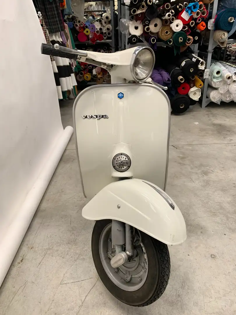 Vespa Primavera 125 Blanc - 2