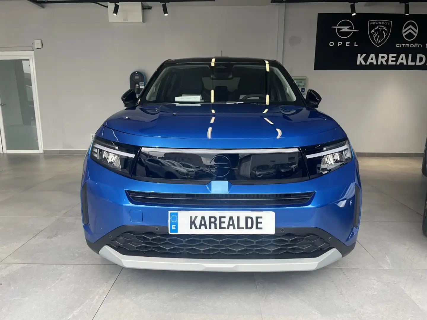 Opel Frontera 1.2T XHT Hybrid eDCT6 S/S GS 145 Bleu - 2