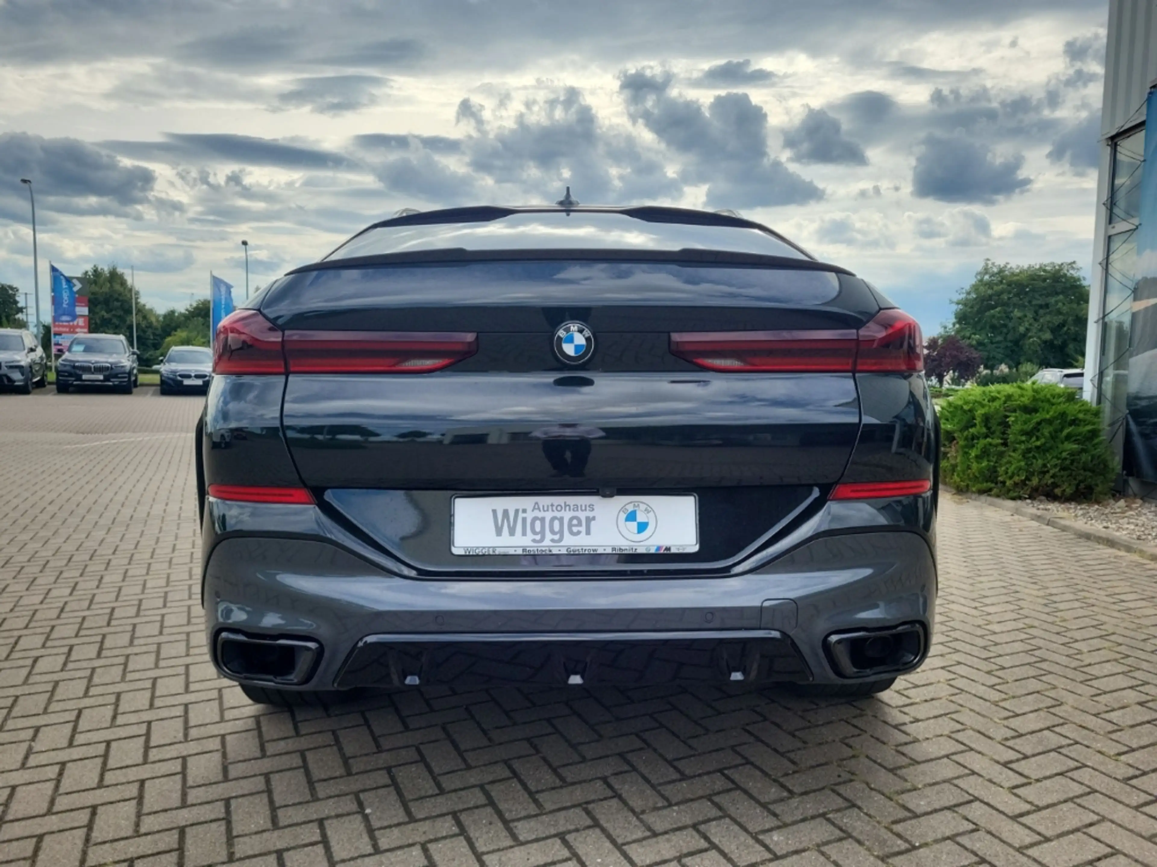 BMW X6 xDrive30d/Sportpaket/HUD/AHK/Navigation/Leder — photo 14