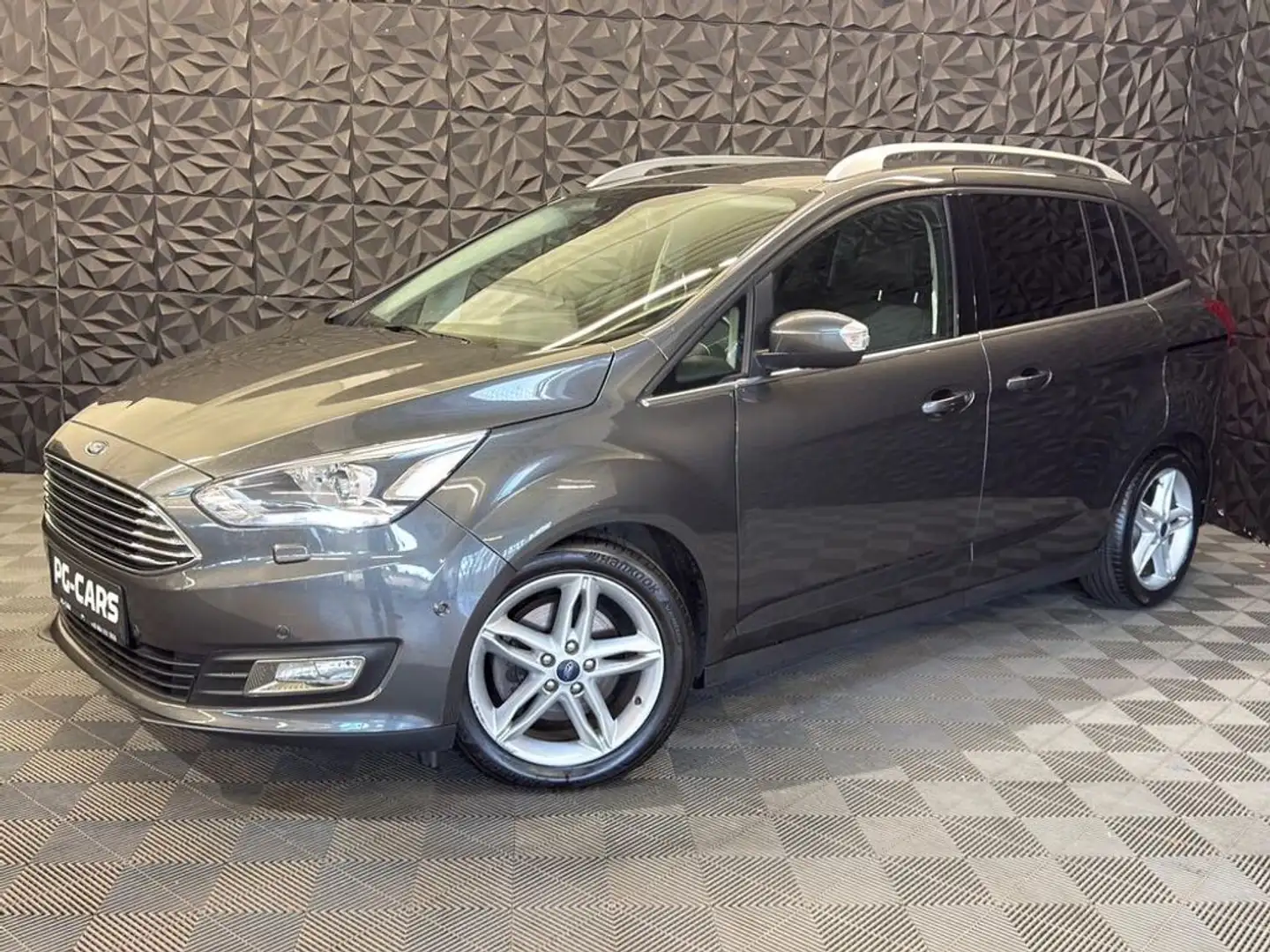 Ford Grand C-Max 1.5 EcoBoost Titanium X Aut. Grau - 2