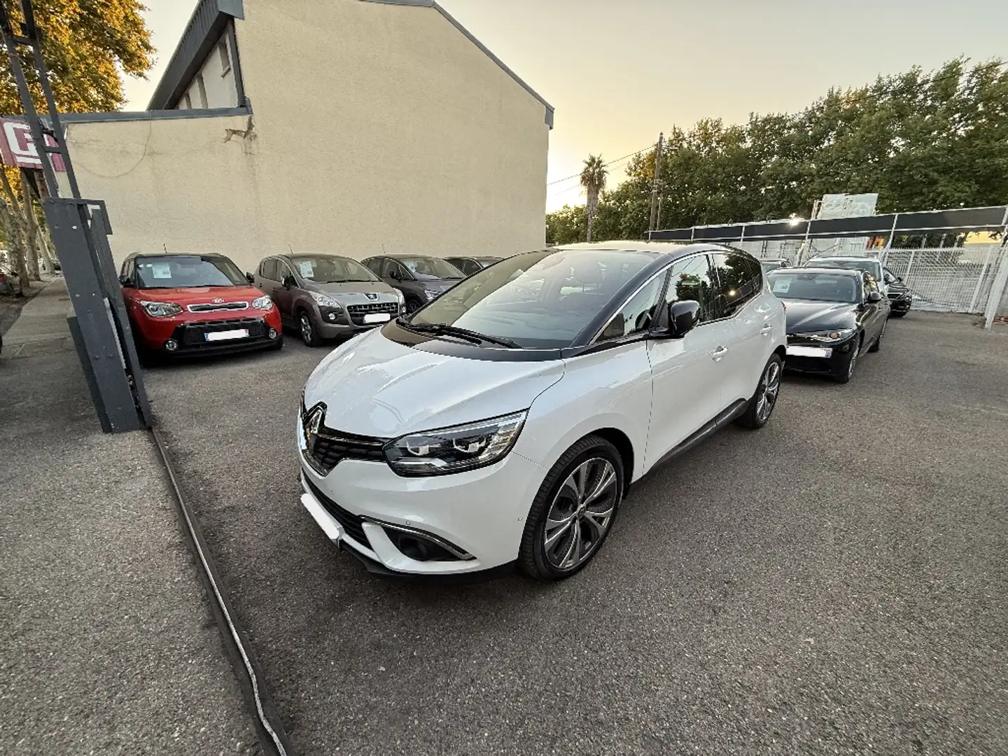 Renault Scenic dCi 160 Energy EDC Intens - 2