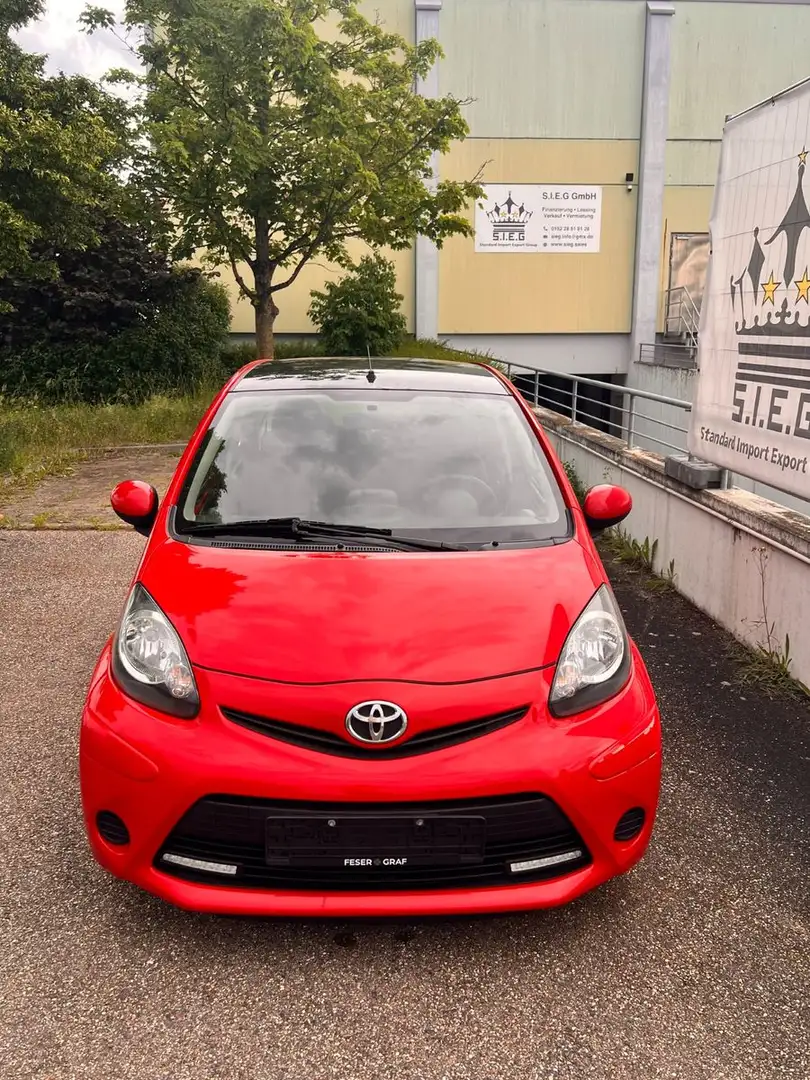 Toyota Aygo AYGO Cool Go Roşu - 2