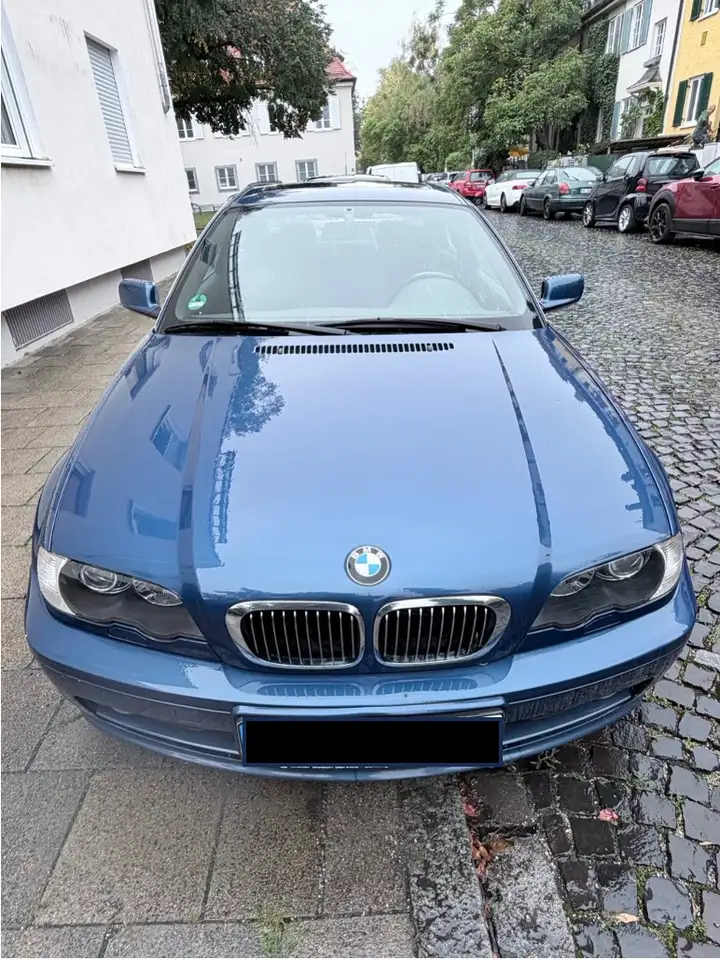 BMW 320