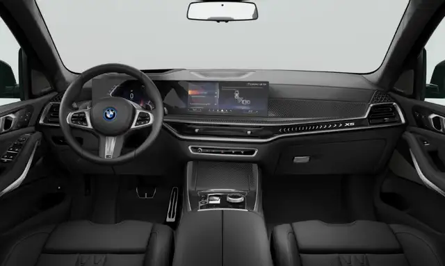 BMW X5 view 4