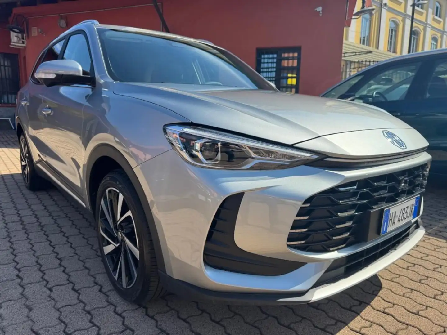 MG ZS 1.5 Hybrid+ 197CV LUXURY Grigio - 2