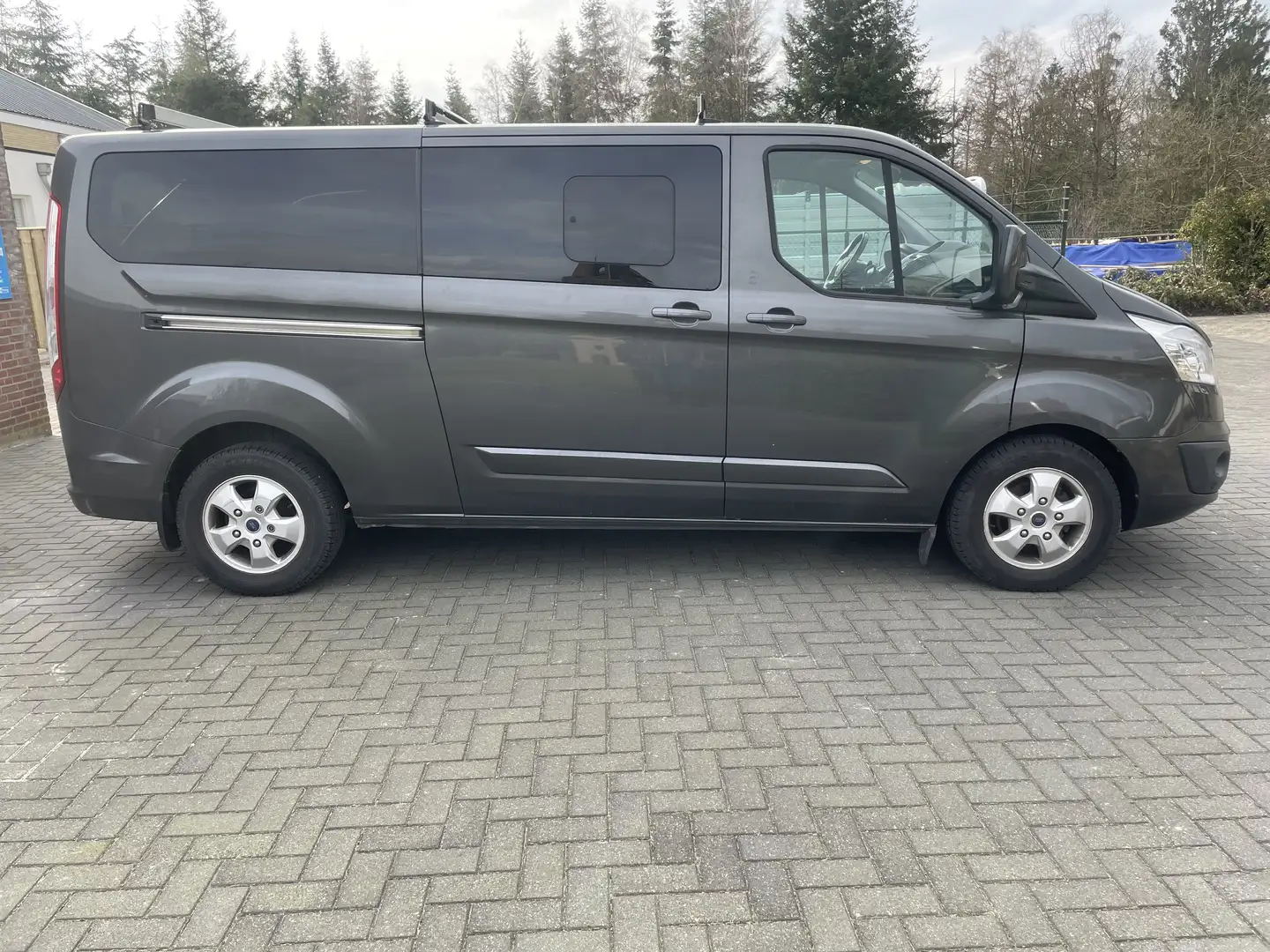 Ford Tourneo Custom Tourneo Custom 310 L2H1 2.0 TDCi 170 S Grijs - 1