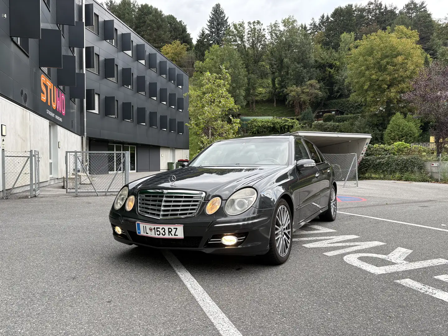 Mercedes-Benz E 220 Elegance - 1