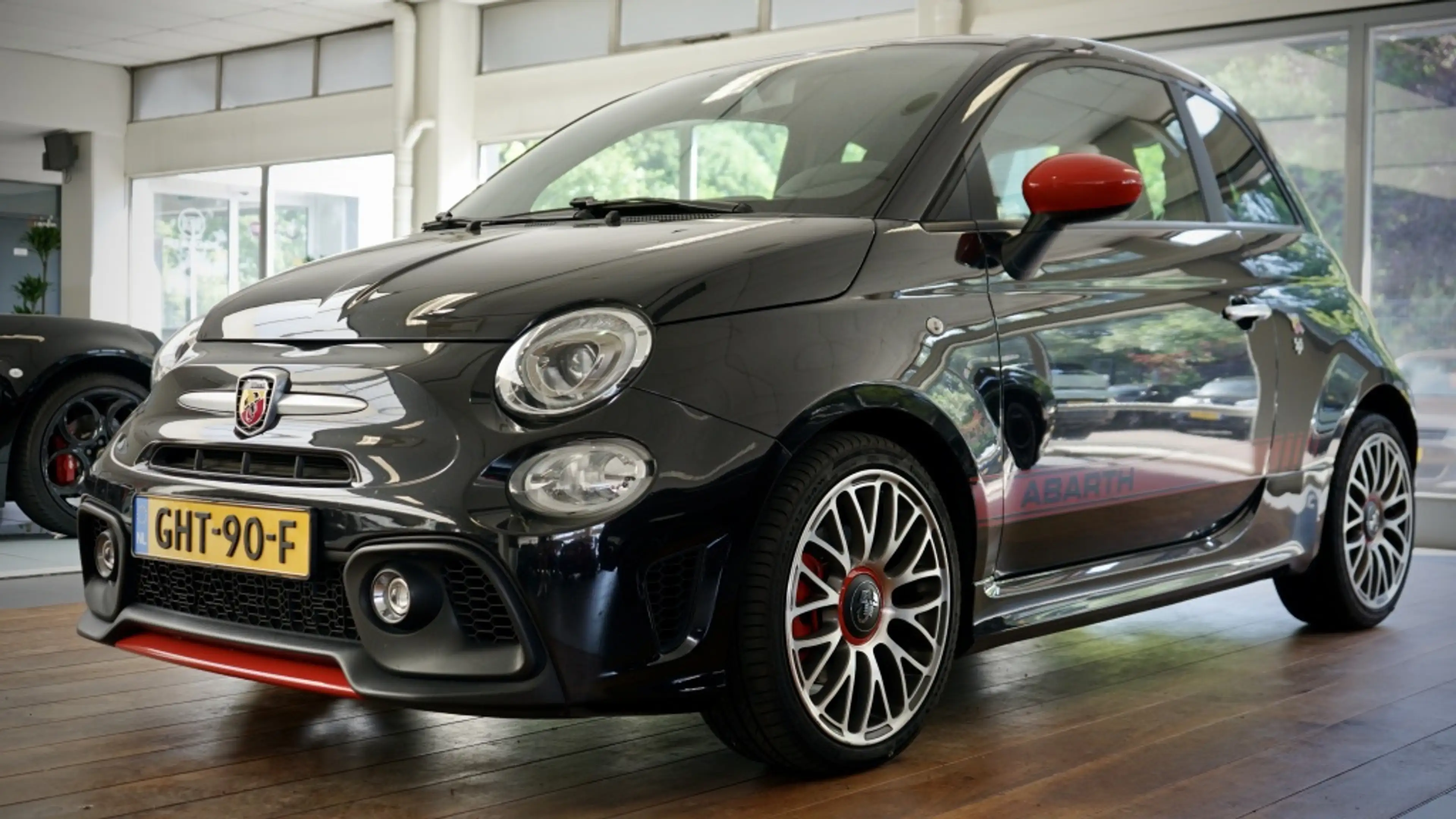 Abarth 500 1.4 T-Jet Abarth 595 | Sport uitlaat | Beats | Car — photo 5