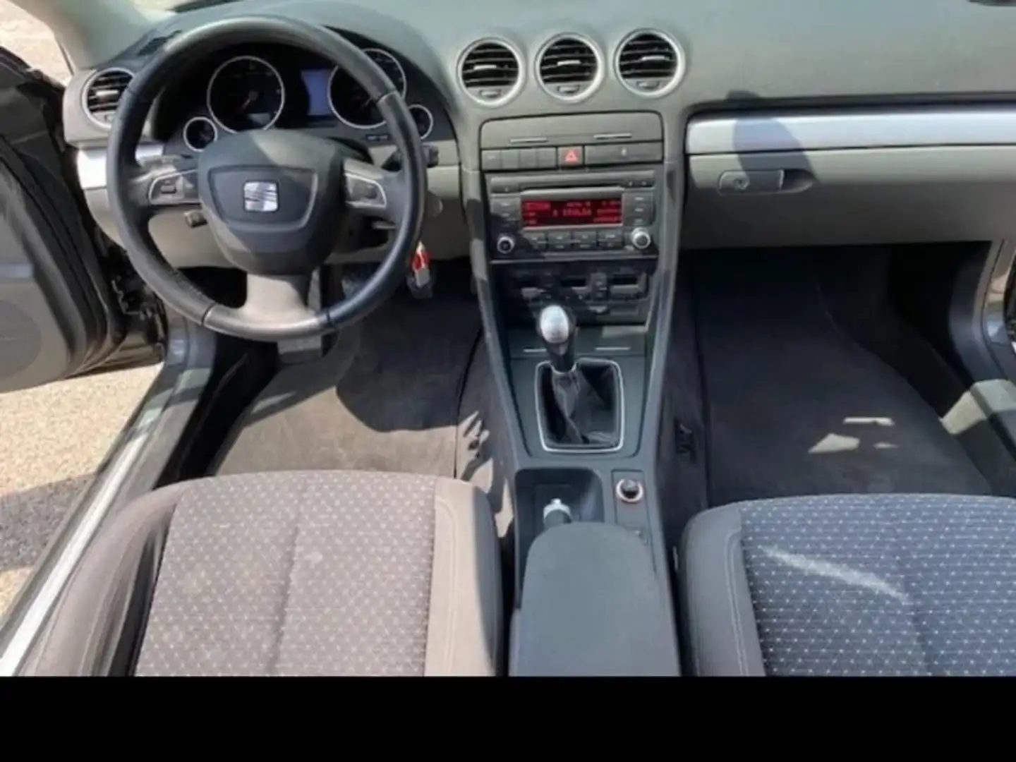 SEAT Exeo 2.0 TDI CR Reference Чорний - 1