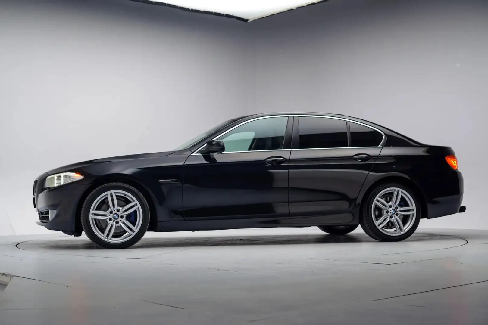 BMW 520 5-serie 520i High Executive +[M-pakket Leder Stoel Noir - 2