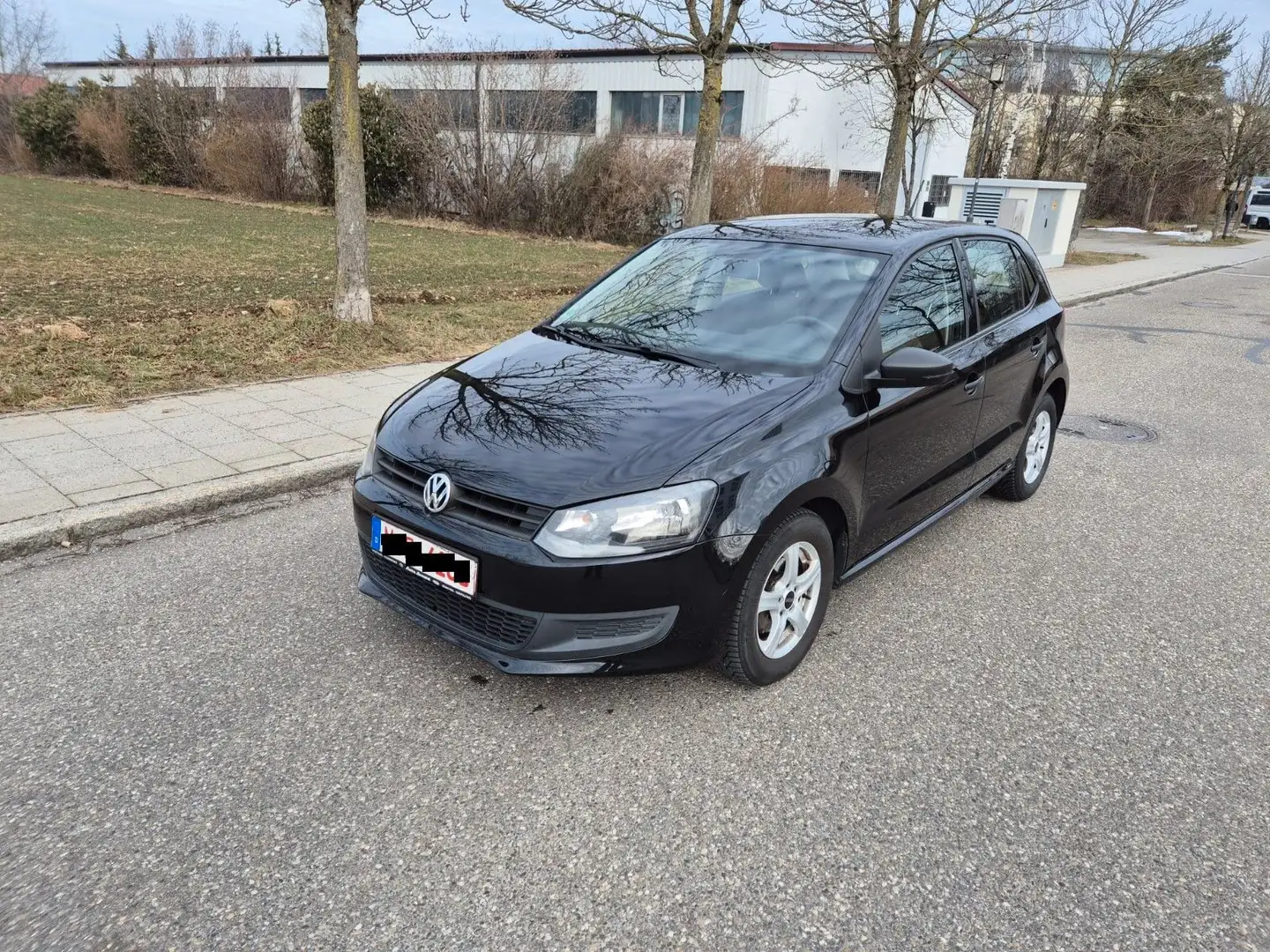 Volkswagen Polo V Trendline Negro - 1