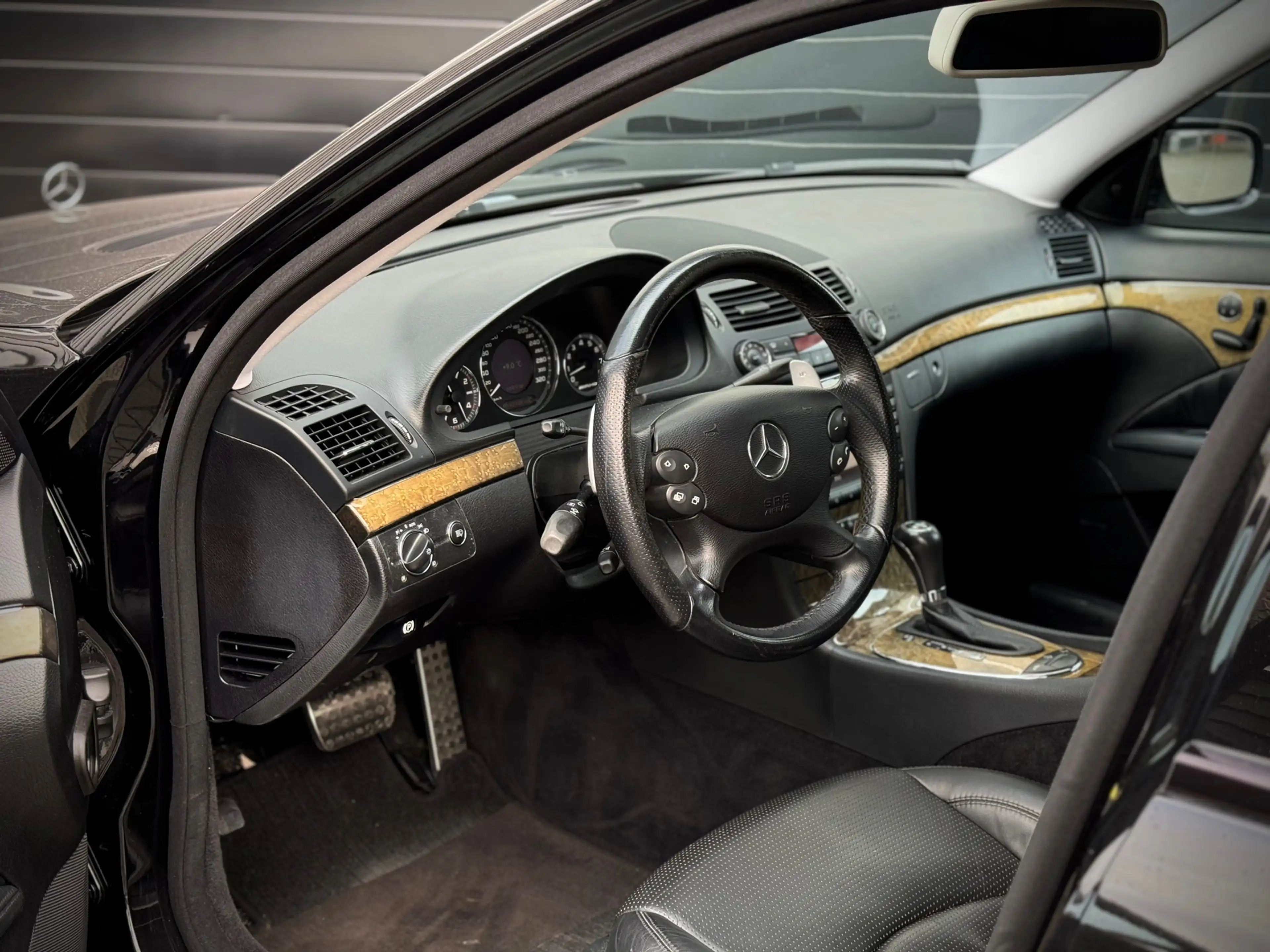 Mercedes-Benz E 63 AMG E63 NL Auto Uniek! 6.2 V8 514PK — photo 14