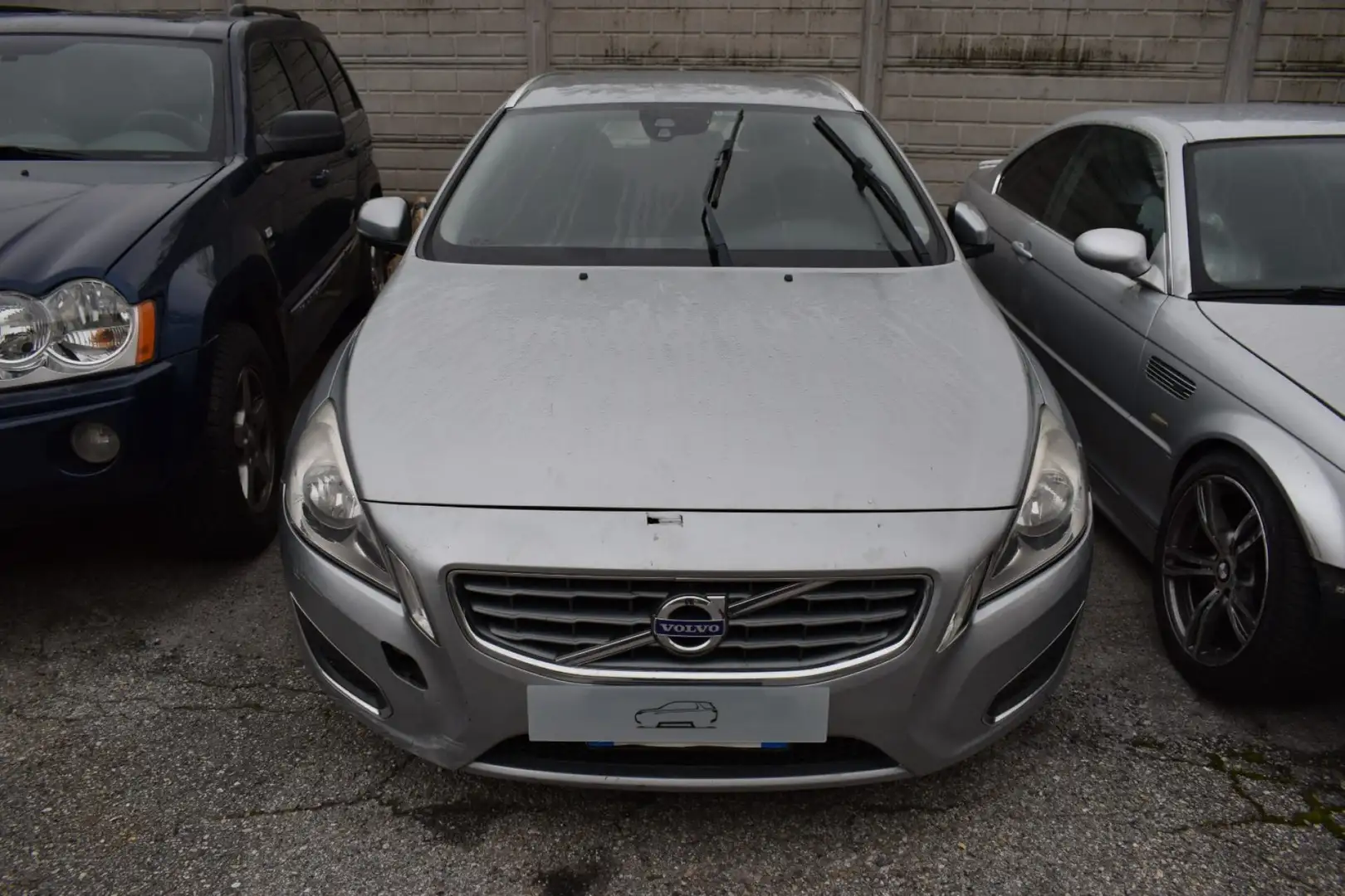Volvo V60 D3 Geartronic Gris - 2