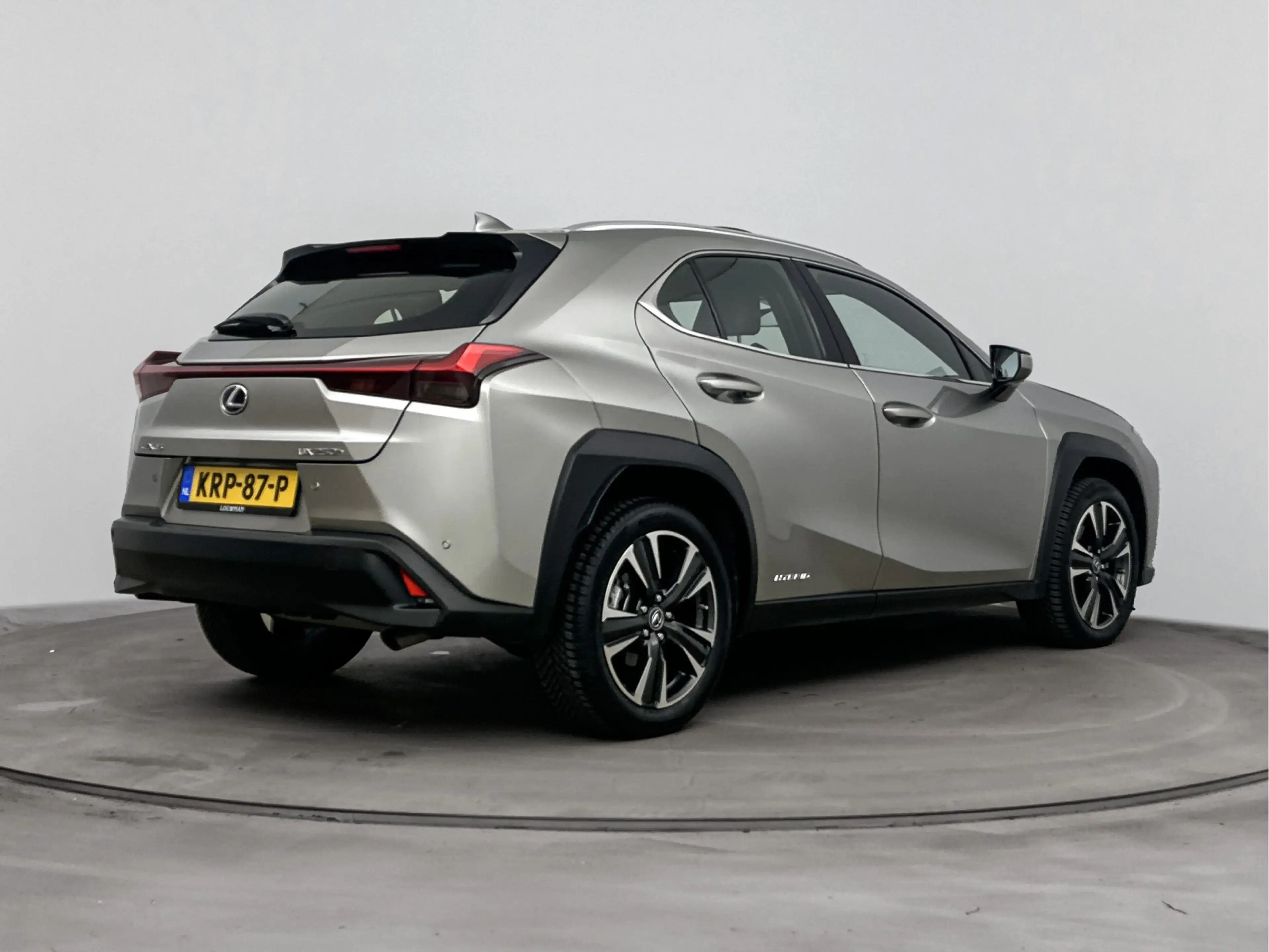 Lexus UX 250h Executive Line Limited | Mark-Levinson | Schuif- K — photo 2