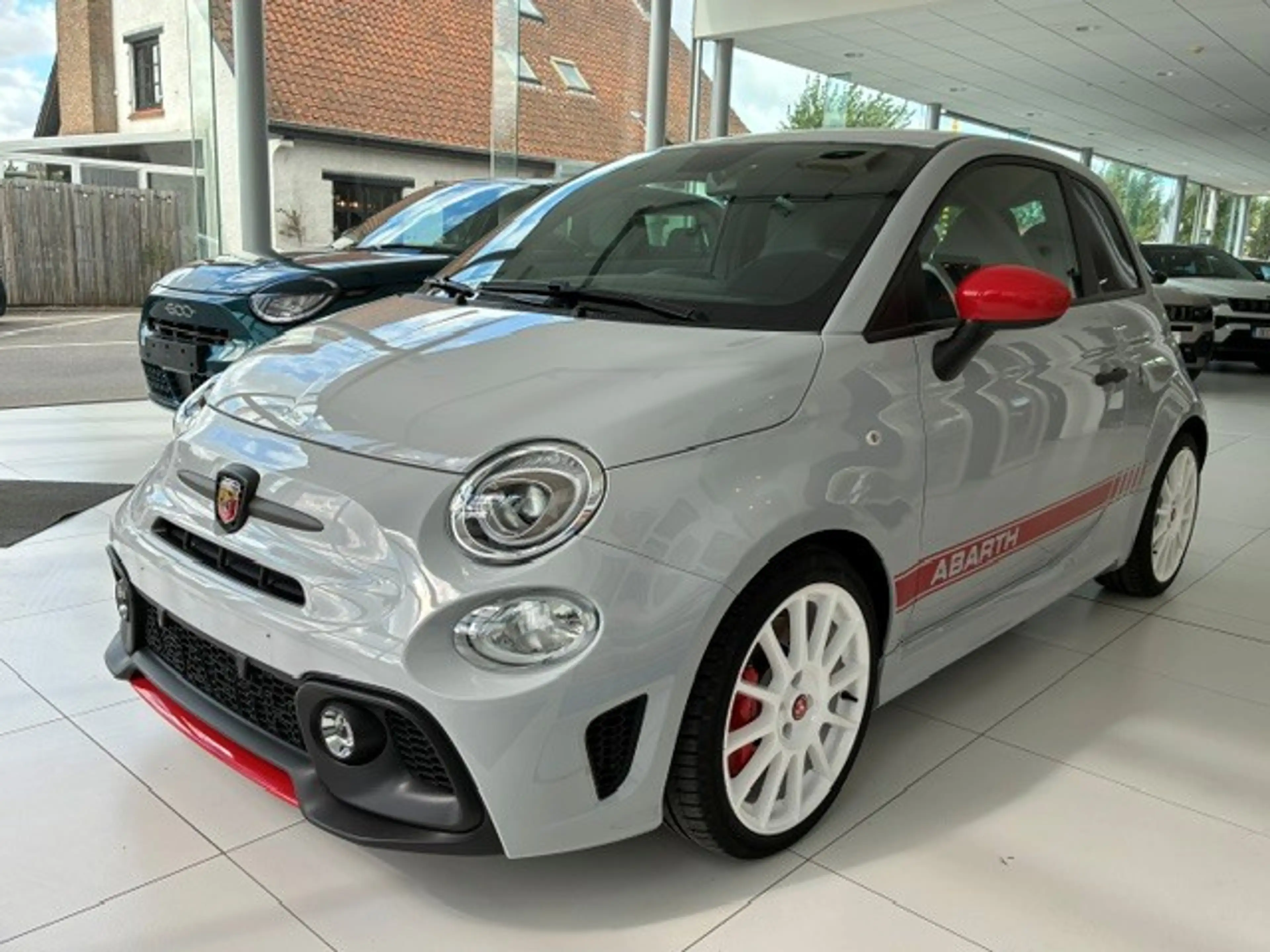 Abarth 595 ESSEESSE 1.4 TURBO 180 PK | EXTREEM NETTE STAAT | GARANTIE — photo 3