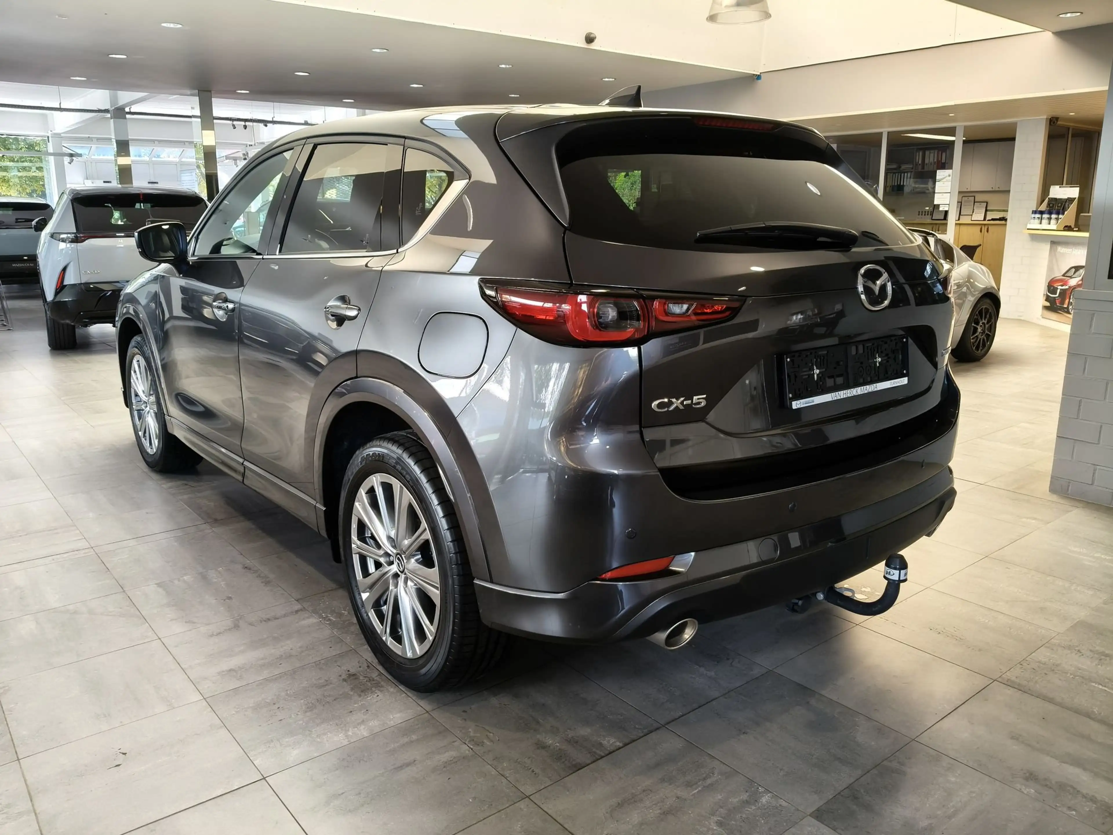 Mazda CX-5 2.0 e-SKYACTIV G Takumi / full option + trekhaak — photo 4