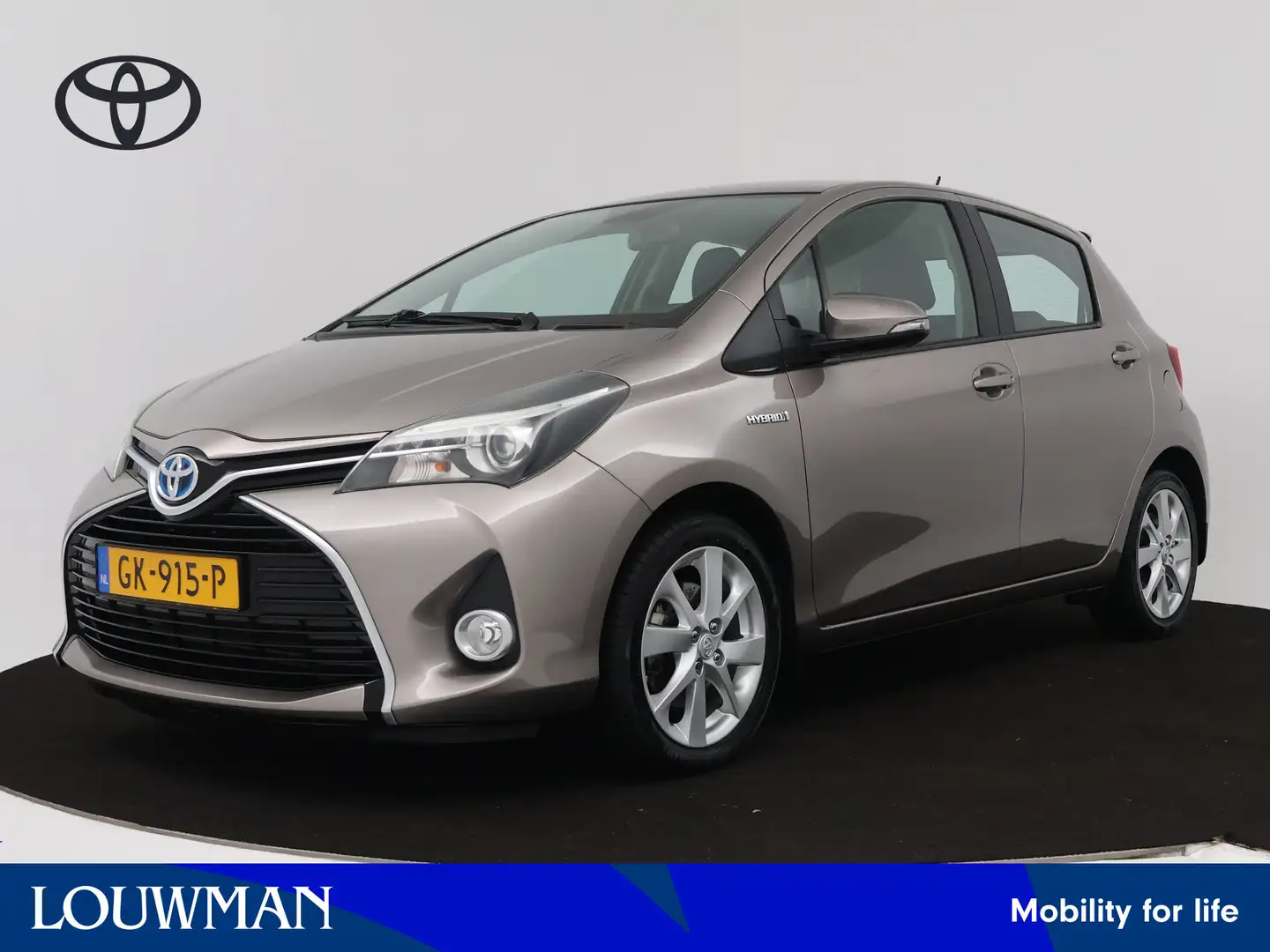 Toyota Yaris 1.5 Hybrid Dynamic Brown - 1