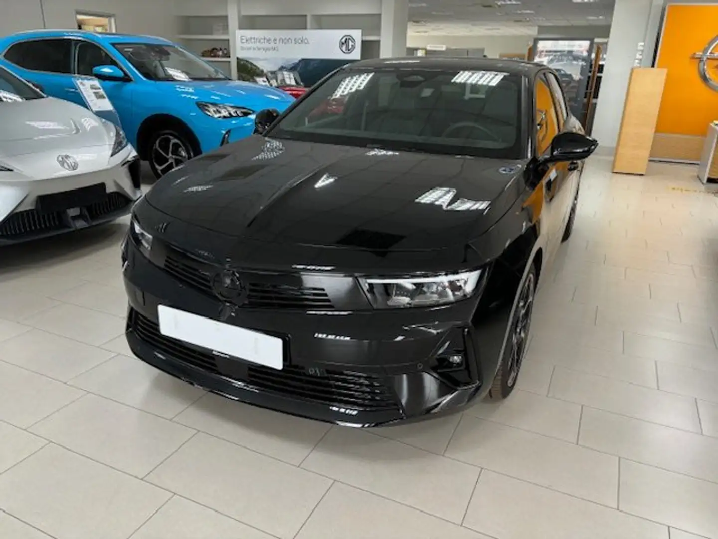 Opel Astra ASTRA GS LINE 16 HYBRID 180cv AT8 Nero - 1