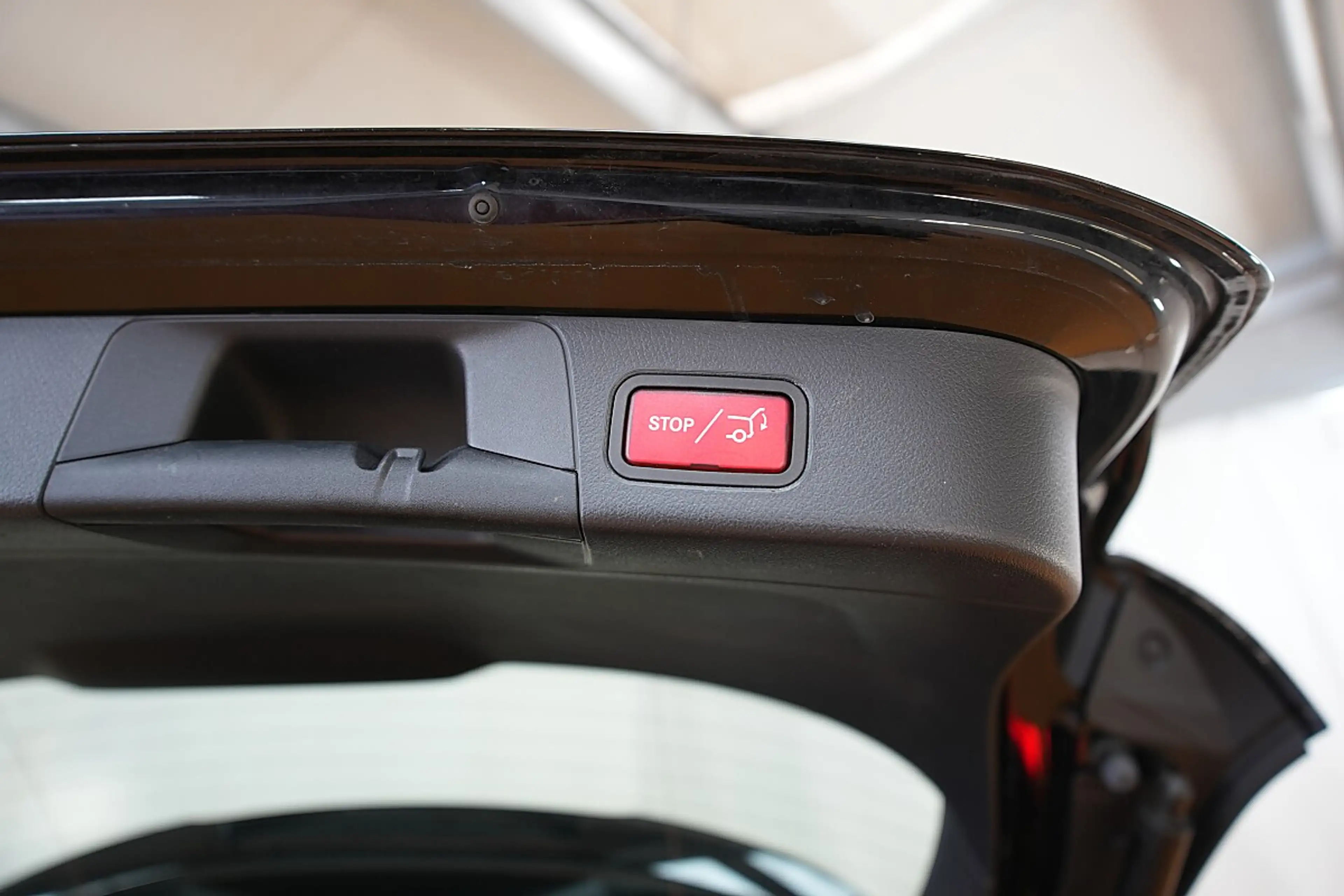 Mercedes-Benz B 180 d Aut. — photo 28