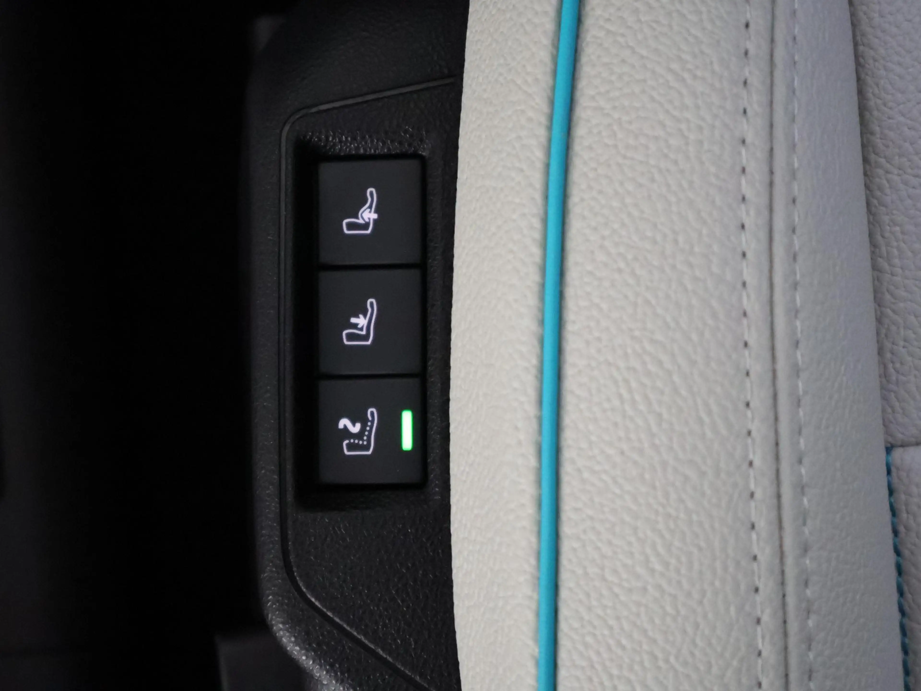 Fiat 600 1.2 Hybrid La Prima Garantie tot 05-2035!* | Apple — photo 15