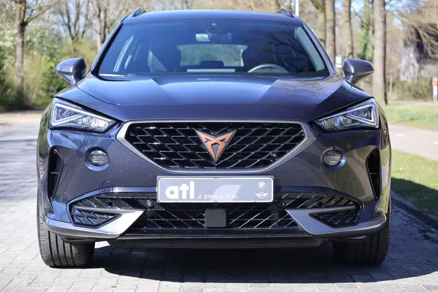 Cupra Formentor view 9