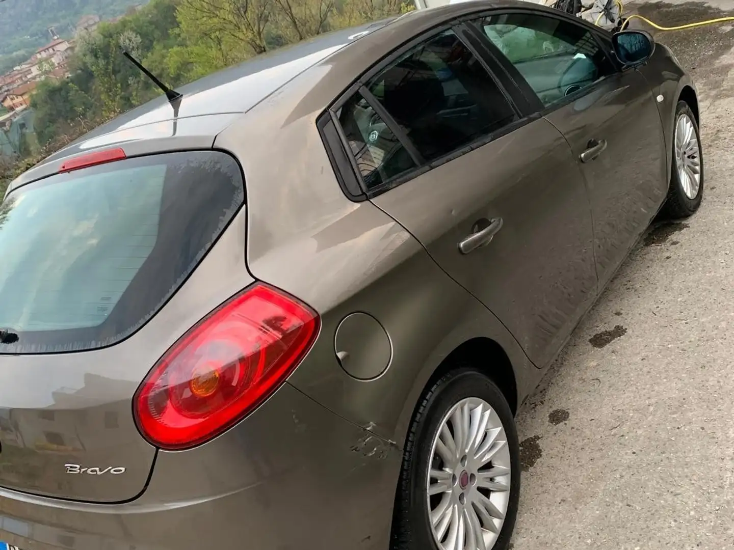 Fiat Bravo 1.6 16V MULTIJET 90 DPF EMOTION (KIT GRUAU) - 2