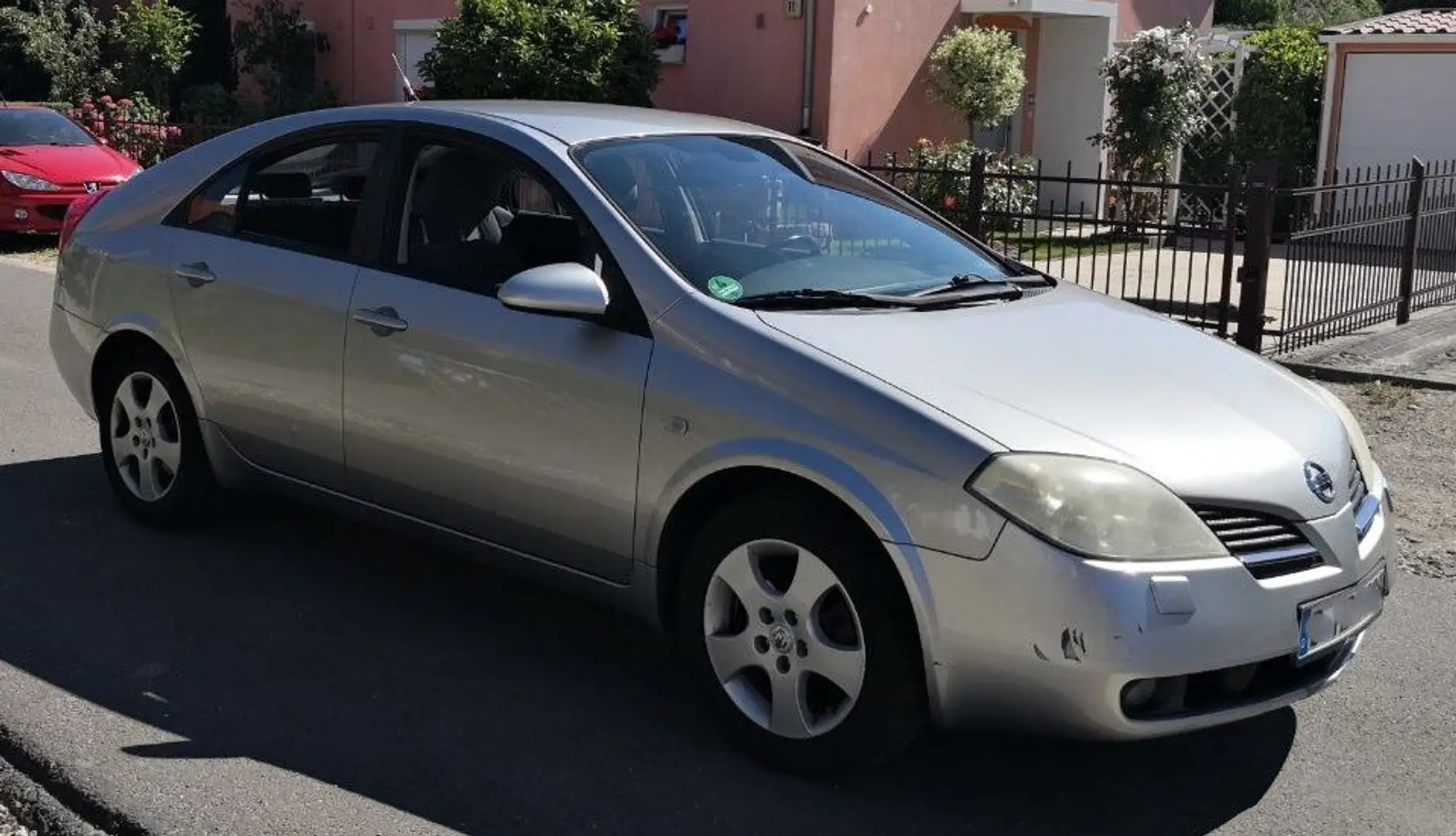 Nissan Primera Primera 2.0   TÜV bis 4/27 Silver - 2