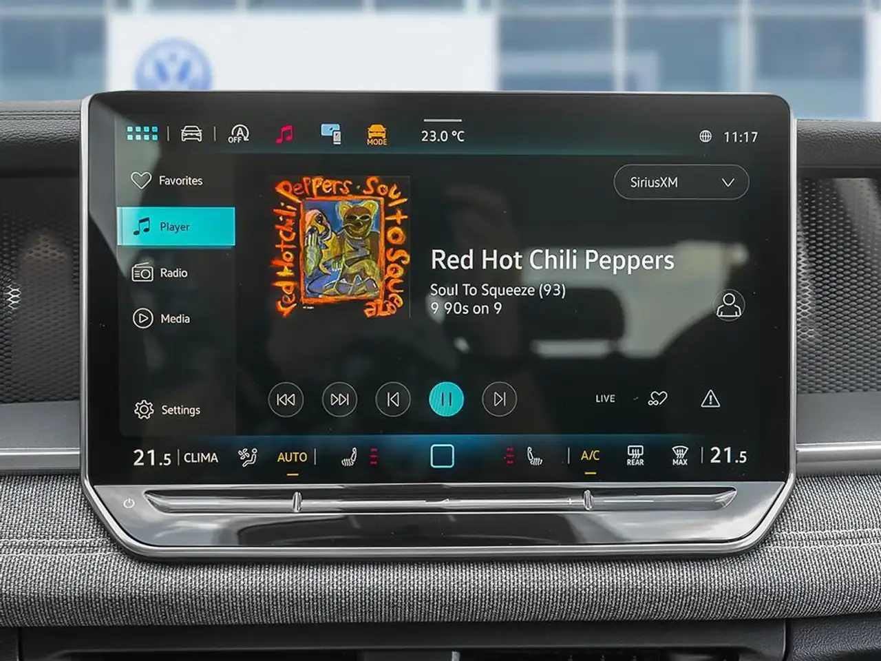 Volkswagen Tiguan снимка Volkswagen Tiguan