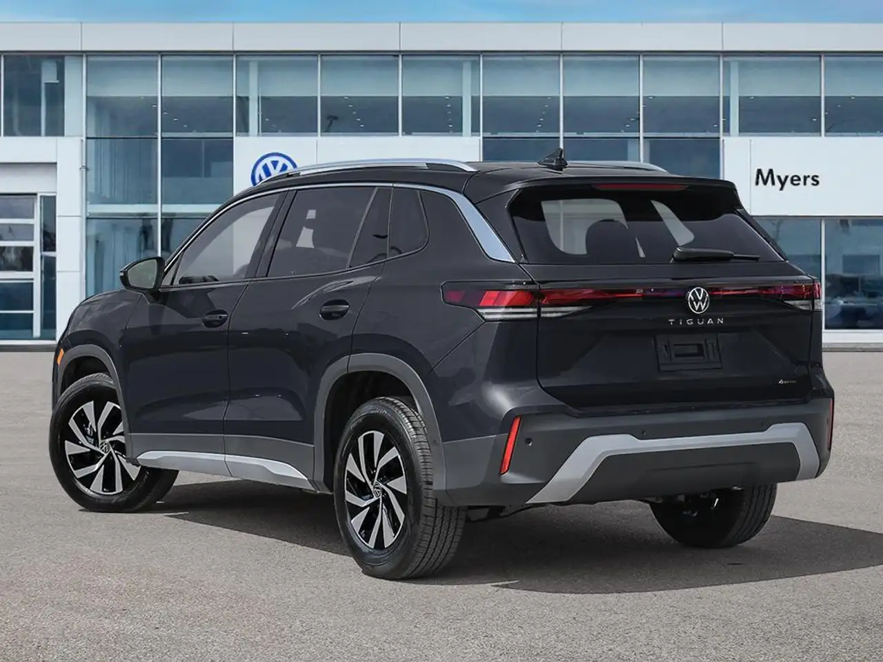 Volkswagen Tiguan снимка Volkswagen Tiguan