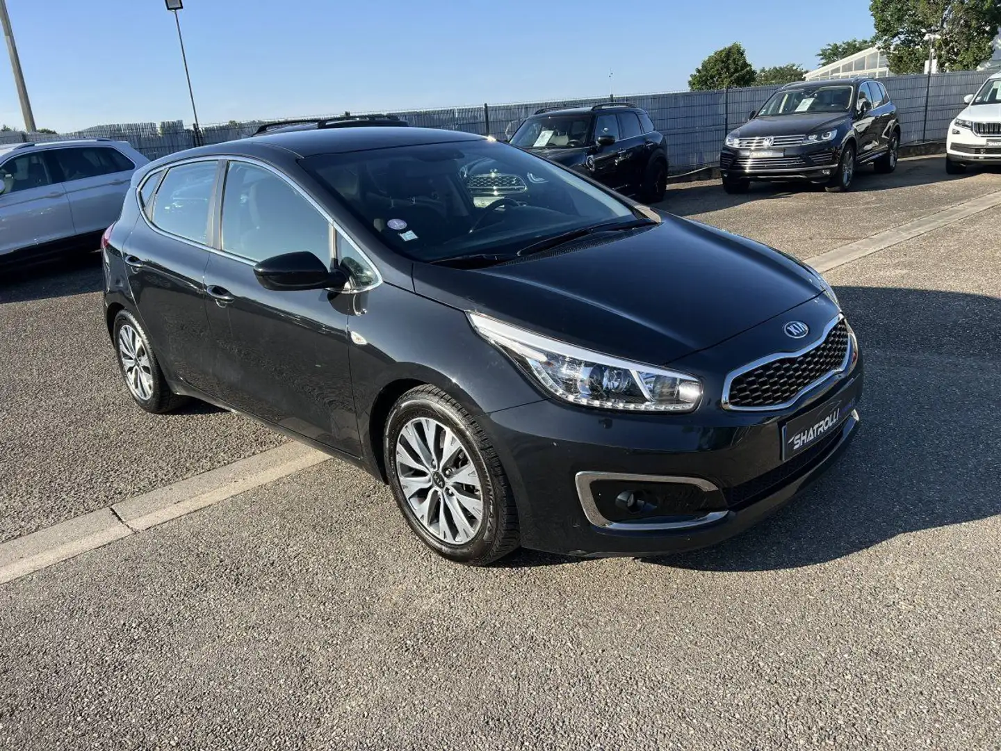 Kia Ceed / cee'd II 1.0 T-GDi 120ch 1erMain GPS Caméra 97,000Kms Noir - 2