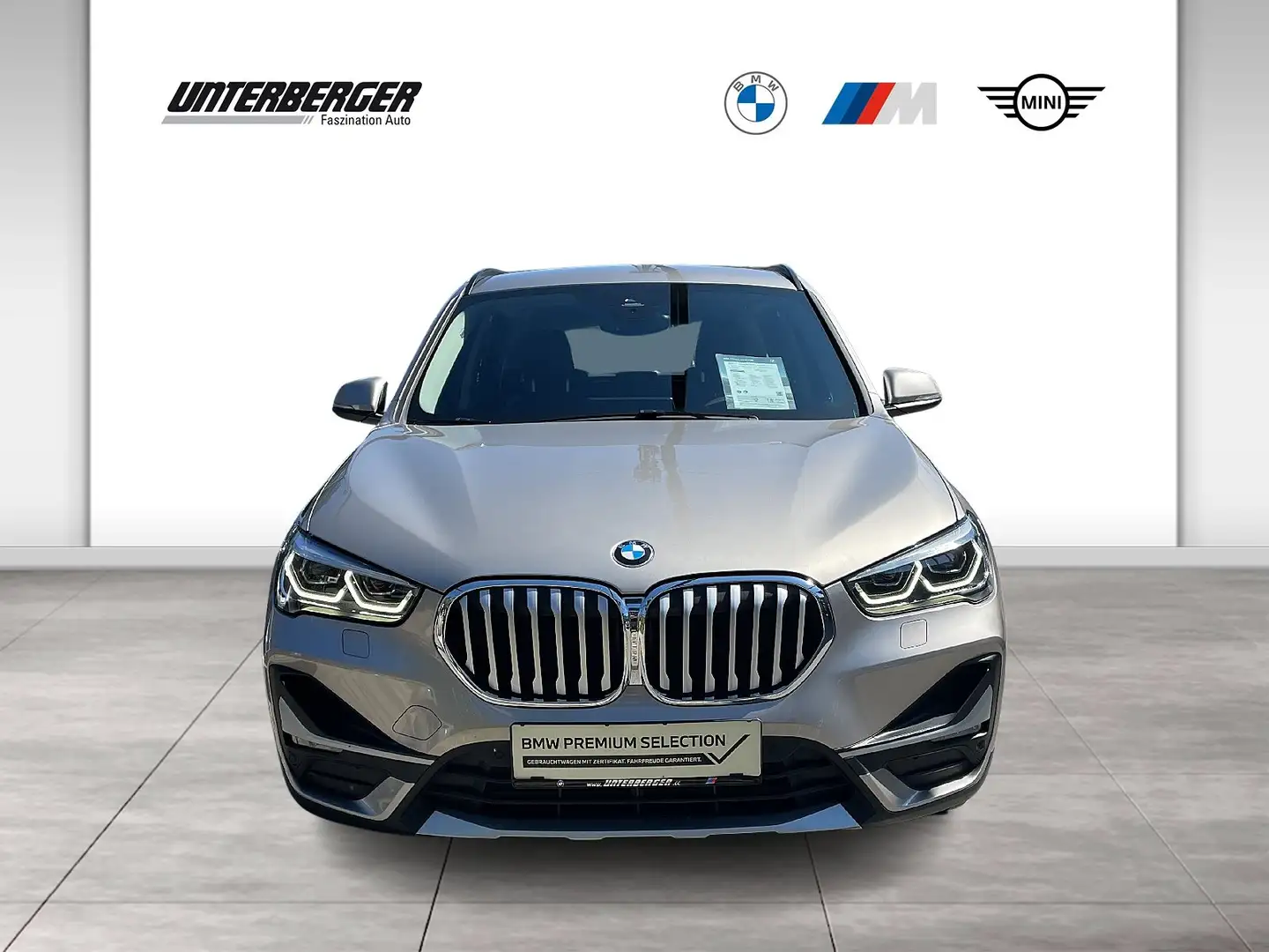 BMW X1 xDrive18d xLine // Head-Up // Sitzheizung // Rückf Silber - 2