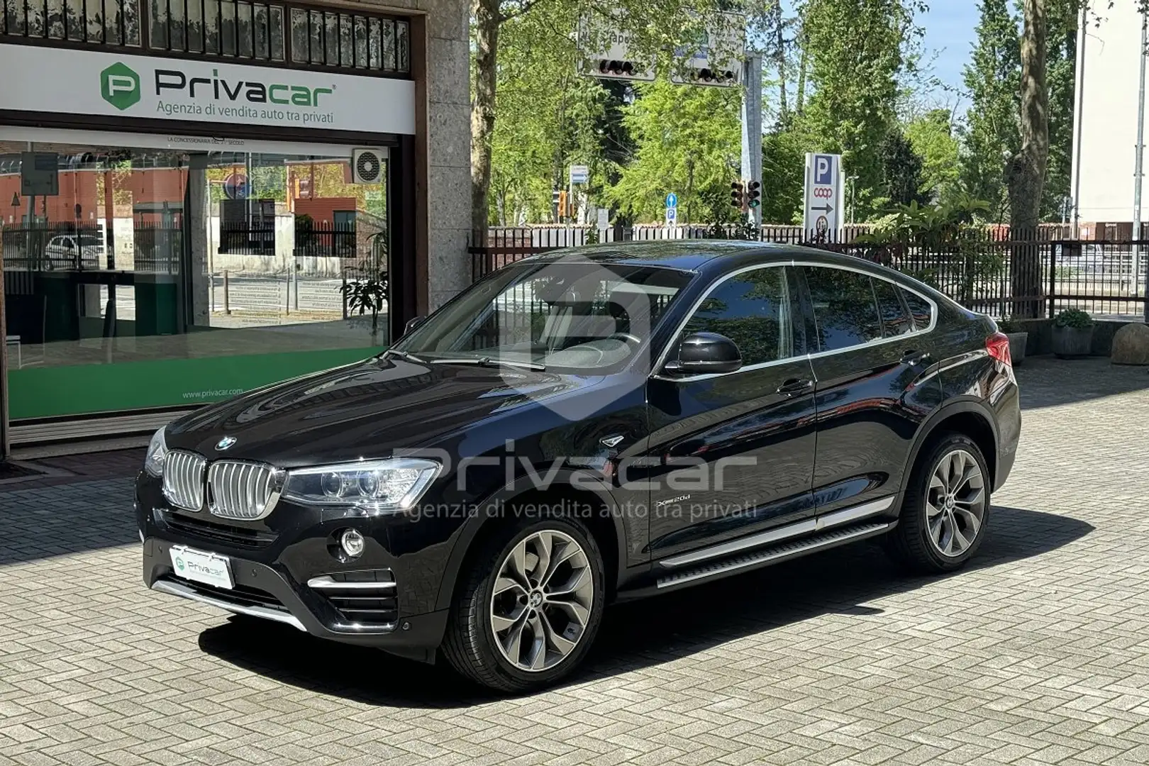 BMW X4 X4 xDrive20d xLine Fekete - 1