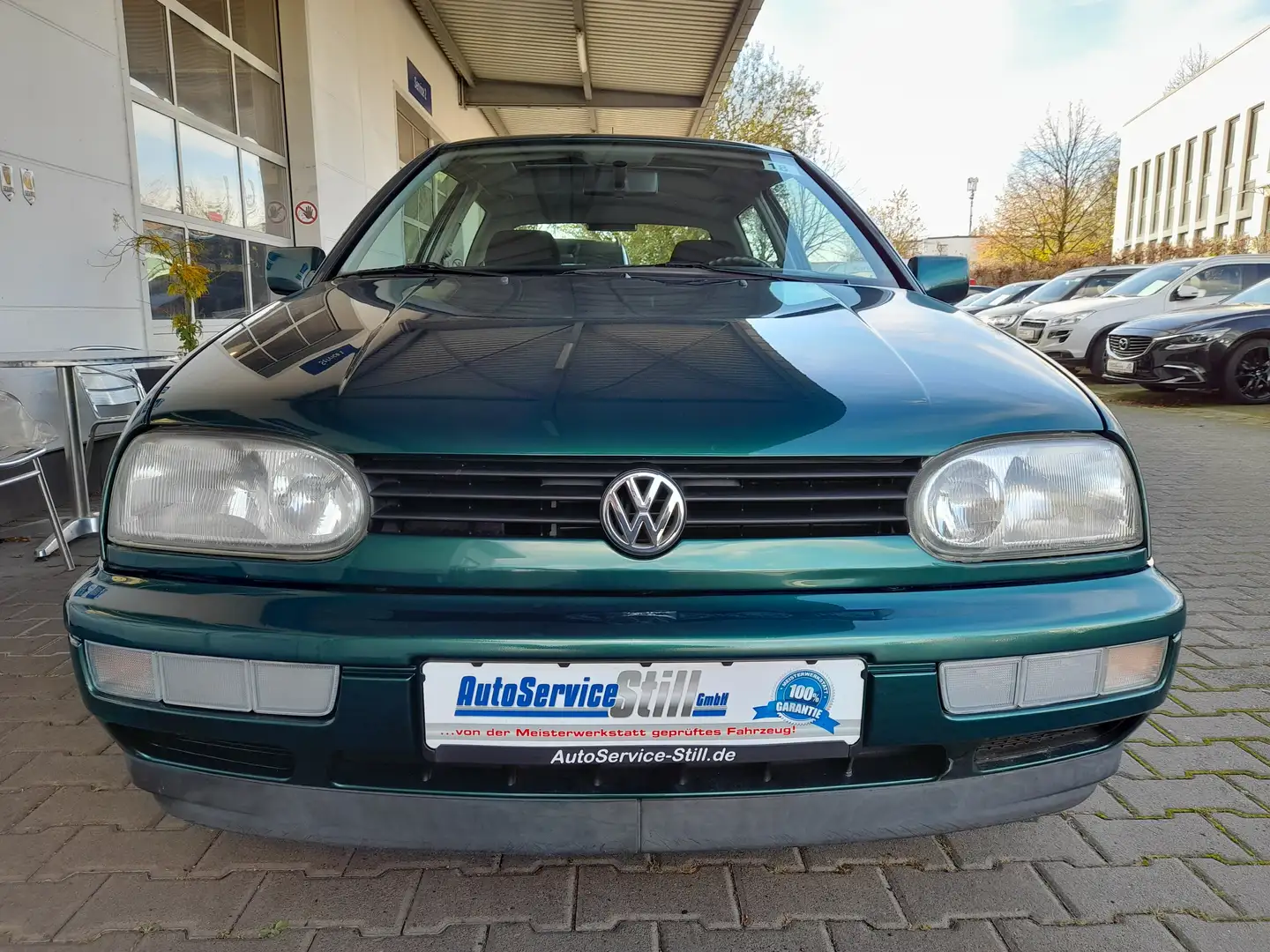 Volkswagen Golf 1.4 Bon Jovi / 1 Hand / Scheckheft / ATM 8000 KM Зелений - 2