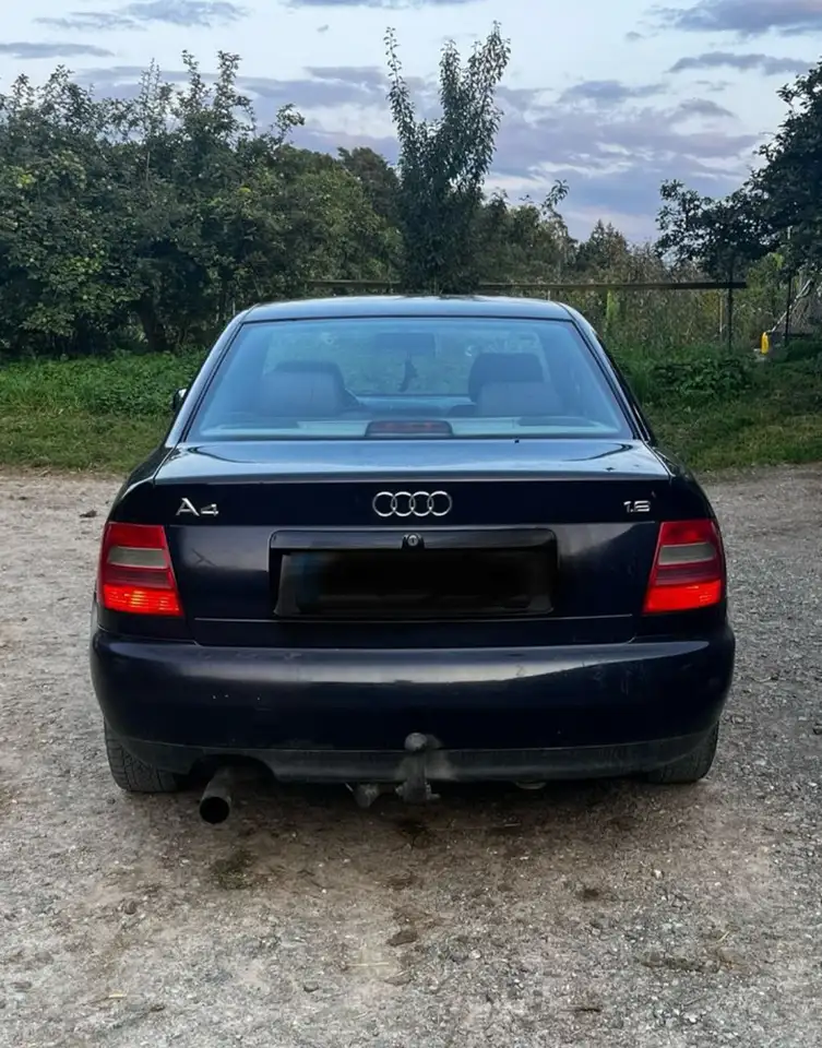 Audi A4 1.6, foto 7