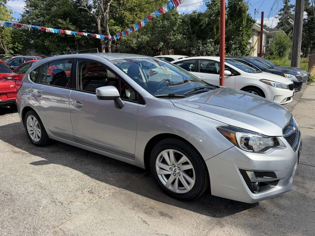 2016 Subaru Impreza 2.0i Premium YES 53,000KMS ONLY!! HATCHBACK!! — снимка 1