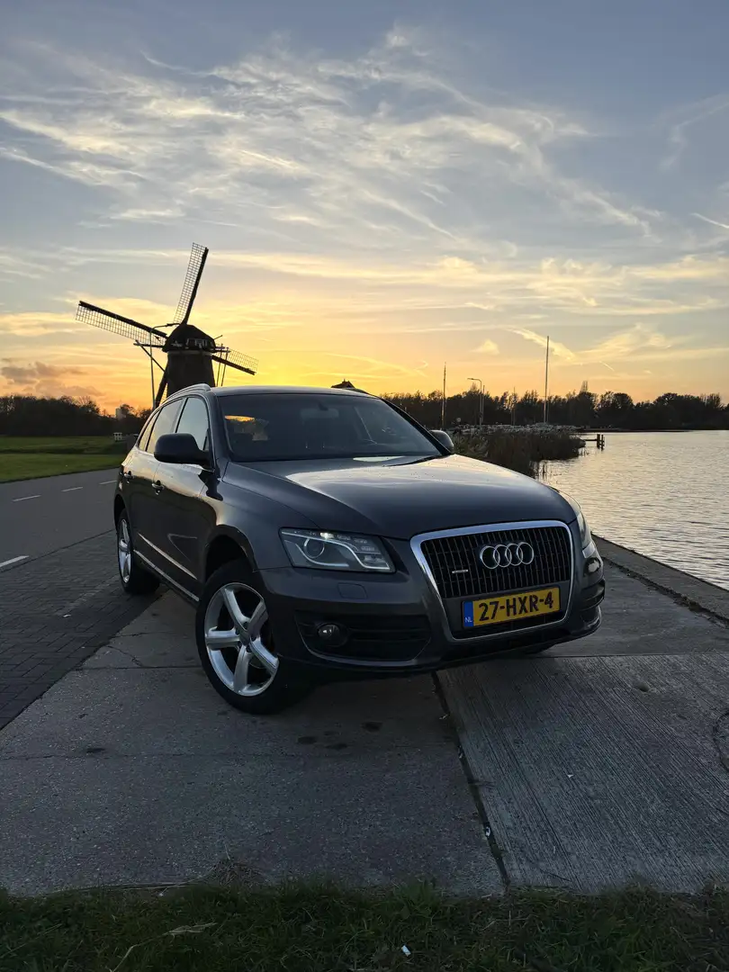 Audi Q5 2.0 TFSI q. Pro Line Quatro (YoungTimer) Bruin - 1