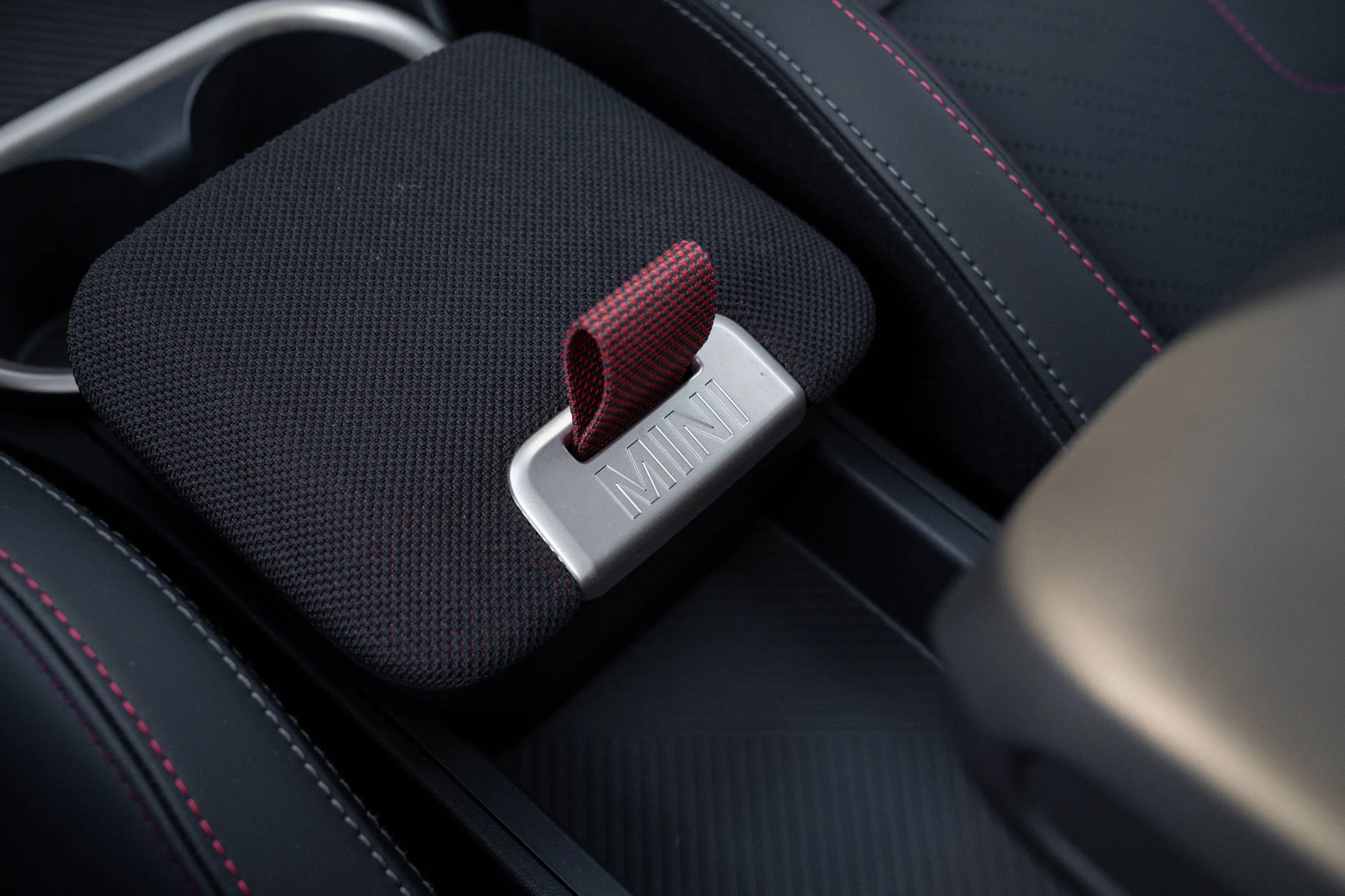 MINI Countryman C AUTOMAAT JCW/PANO/HEADUP/ACC/HARMAN — photo 15