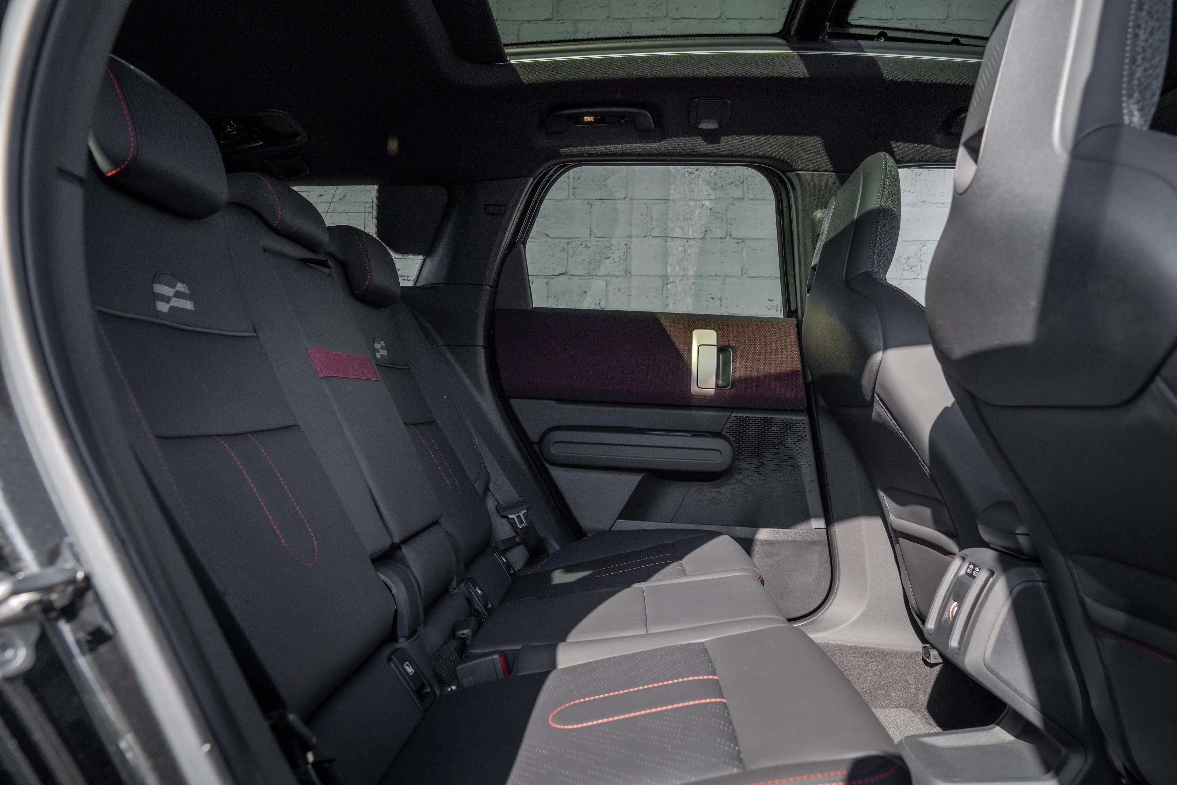 MINI Countryman C AUTOMAAT JCW/PANO/HEADUP/ACC/HARMAN — photo 8