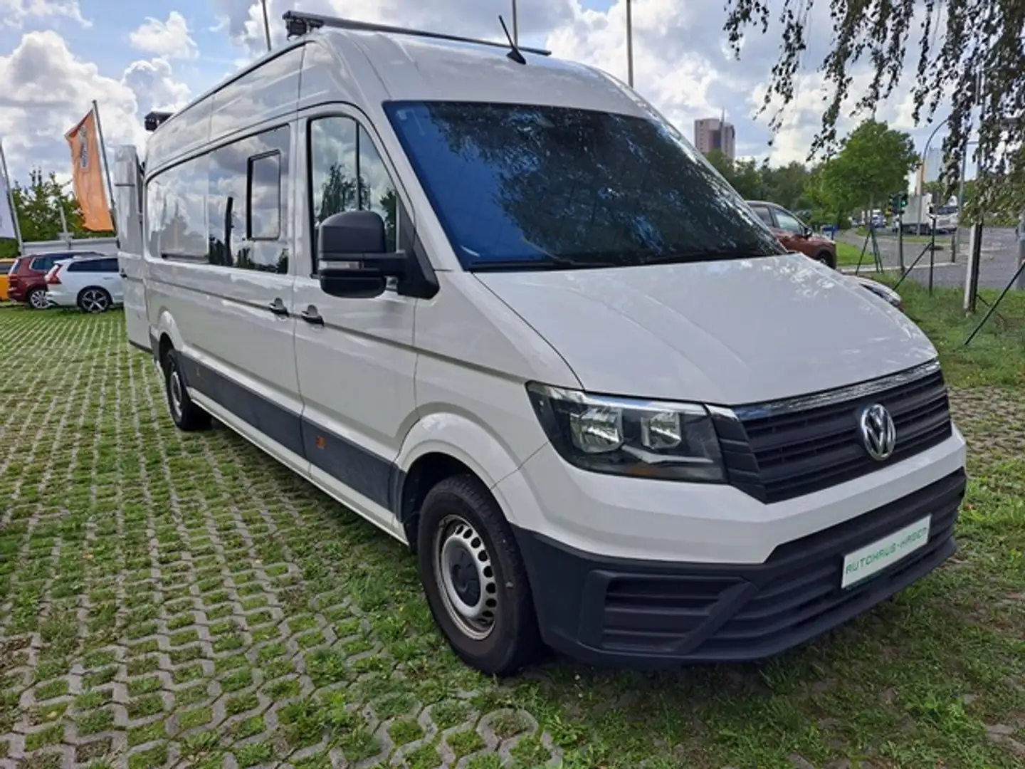 Volkswagen Crafter Wohnmobil Lang + Hochdach Eigenausbau - 1