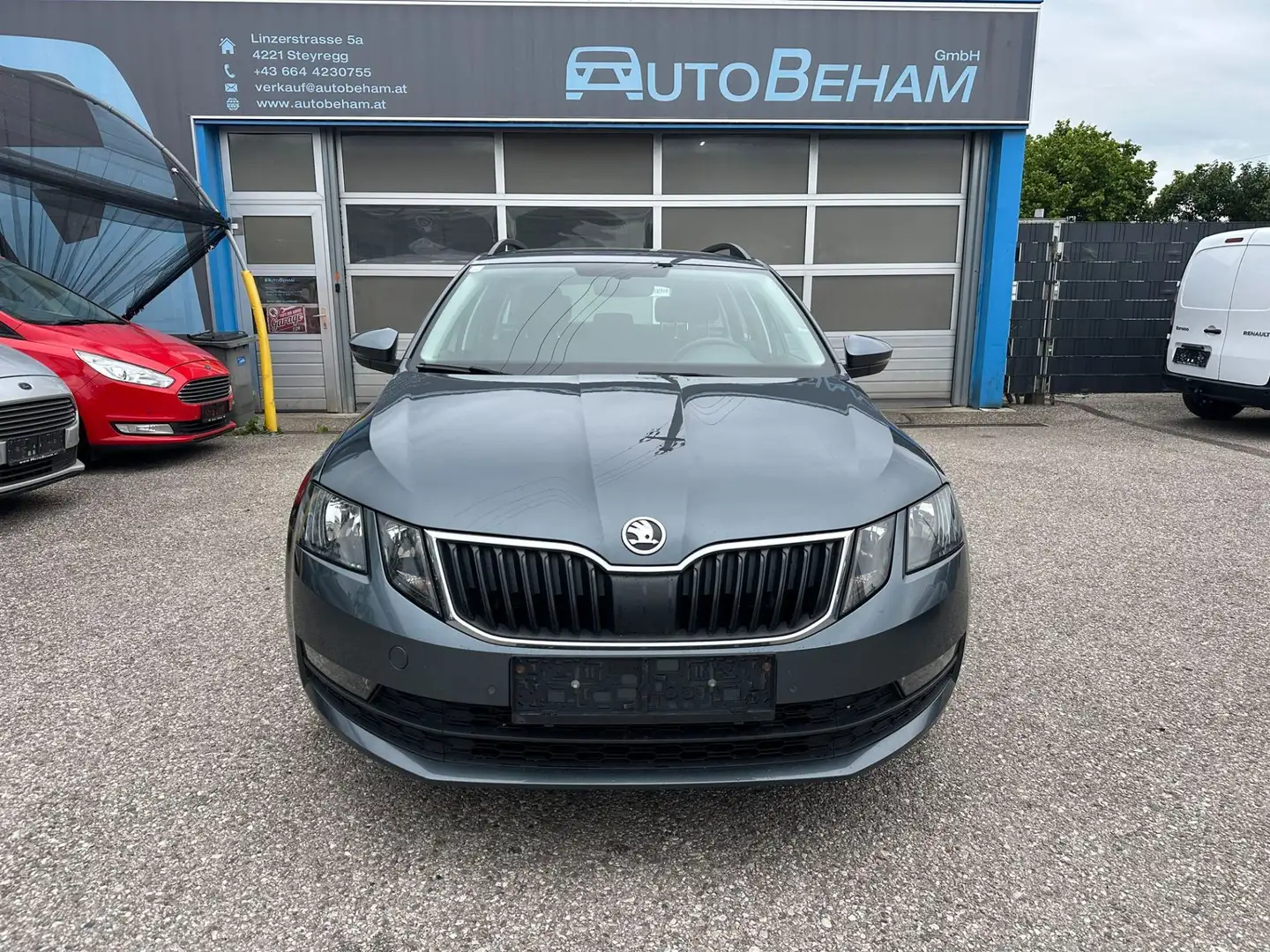 Skoda Octavia Combi 2,0 TDI Ambition Limited DSG Ambition Limti Grau - 2