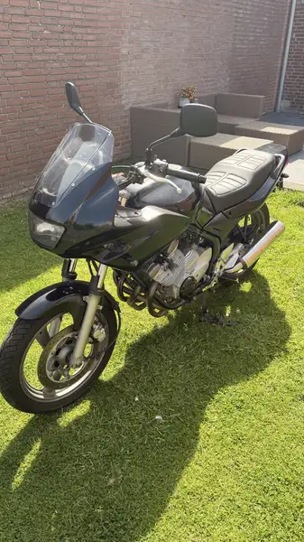 Yamaha XJ 600