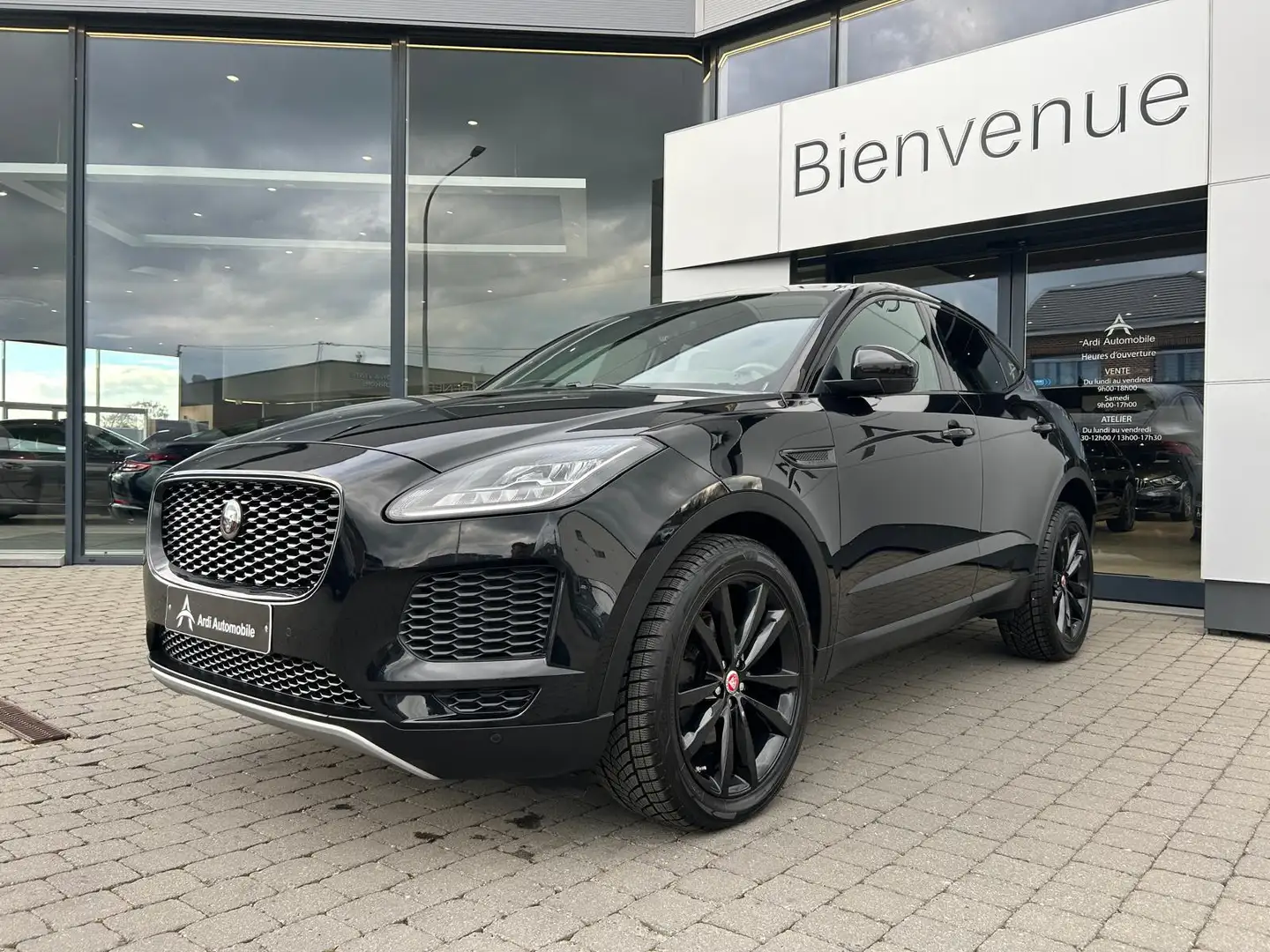 jaguar e-pace