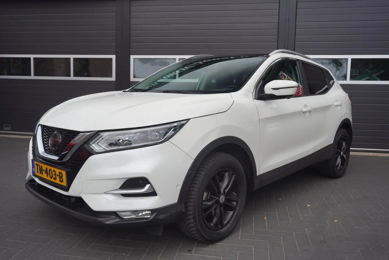 Nissan Qashqai 1.2 Climate Control/Trekhaak/Pano.dak/Camera/Navi/ Blanc - 1
