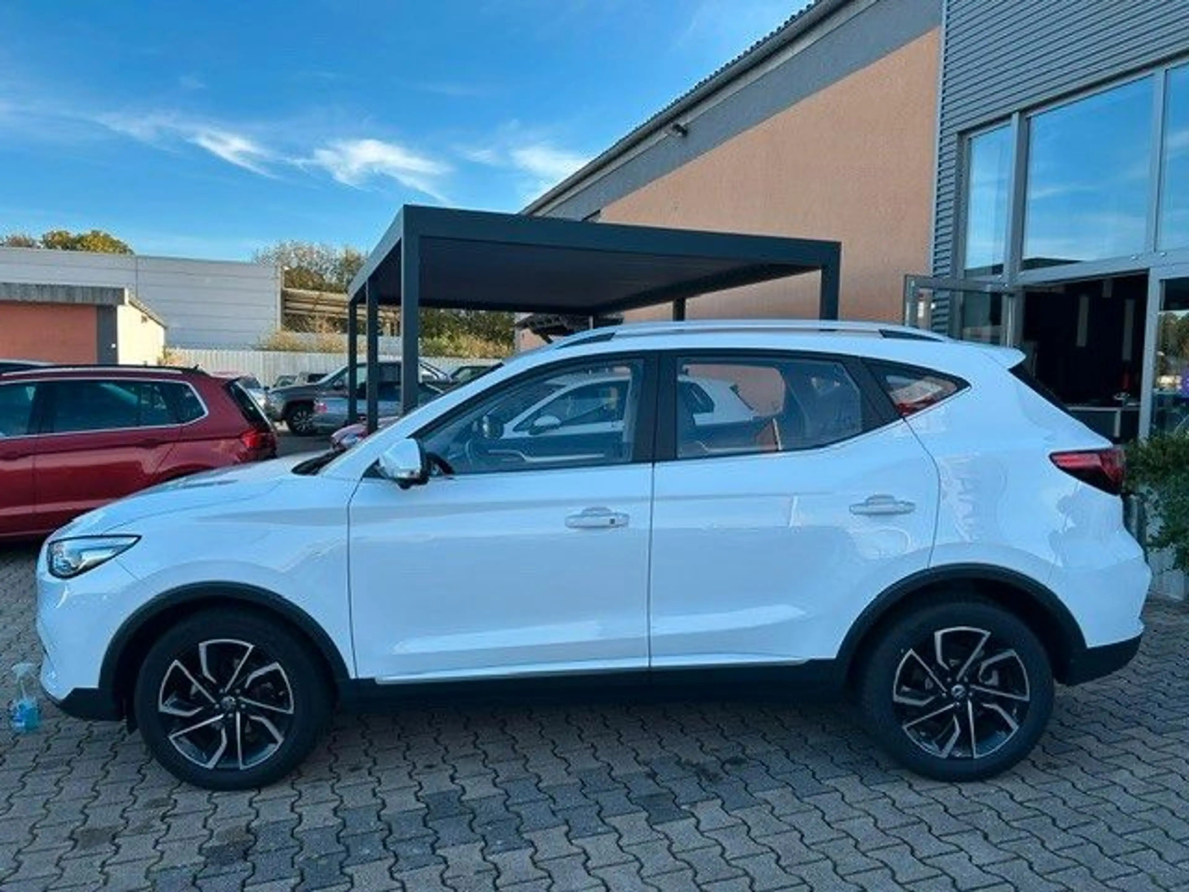 MG ZS Luxury — photo 7