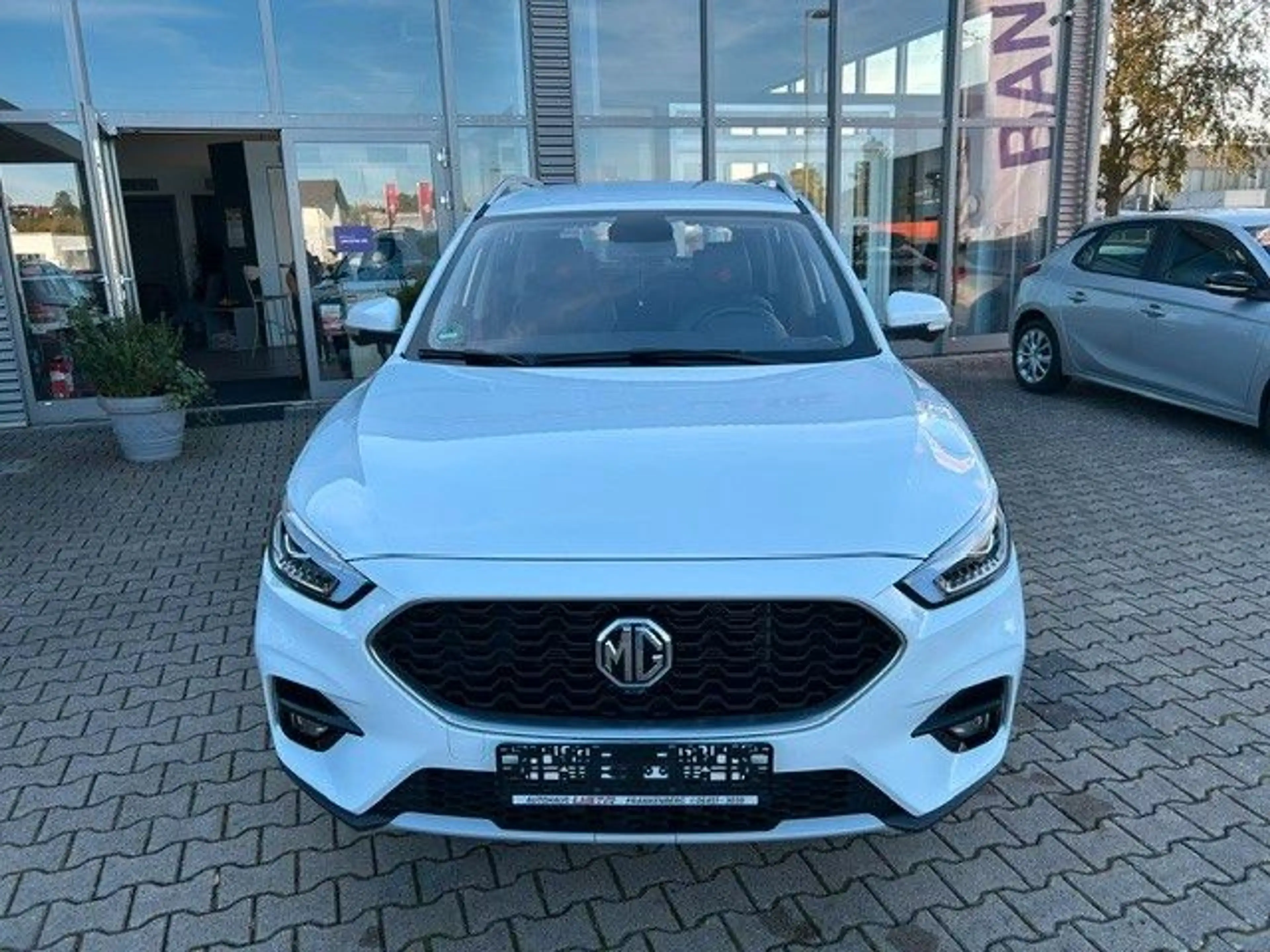 MG ZS Luxury — photo 5