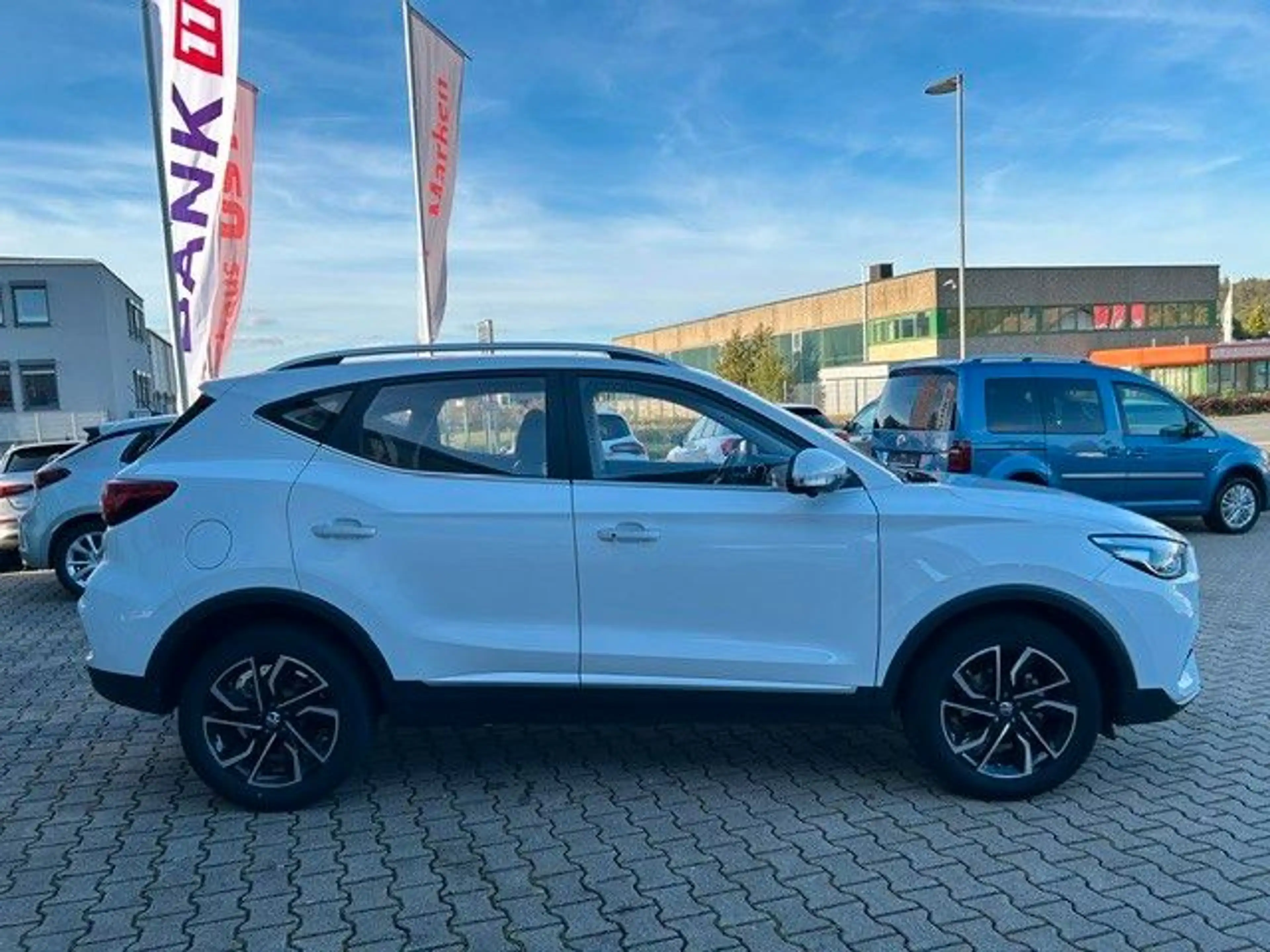 MG ZS Luxury — photo 8