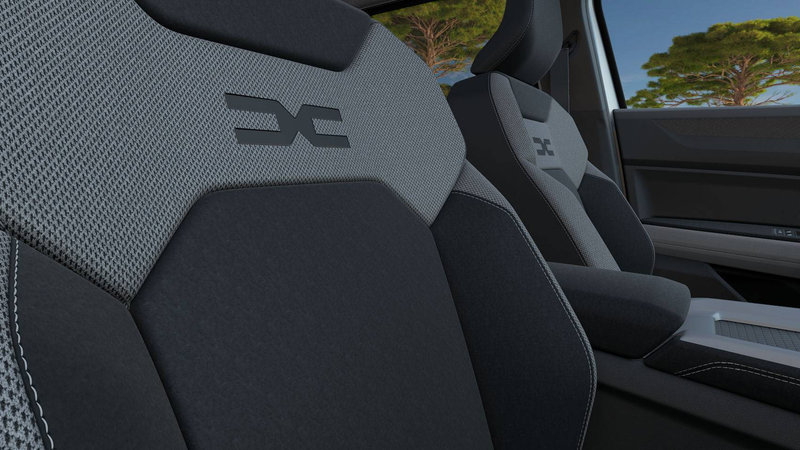 Dacia Bigster Hybrid 155 Journey — photo 6